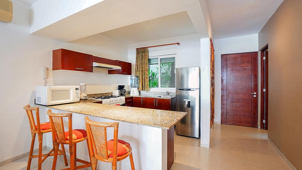 Meridian Condominium