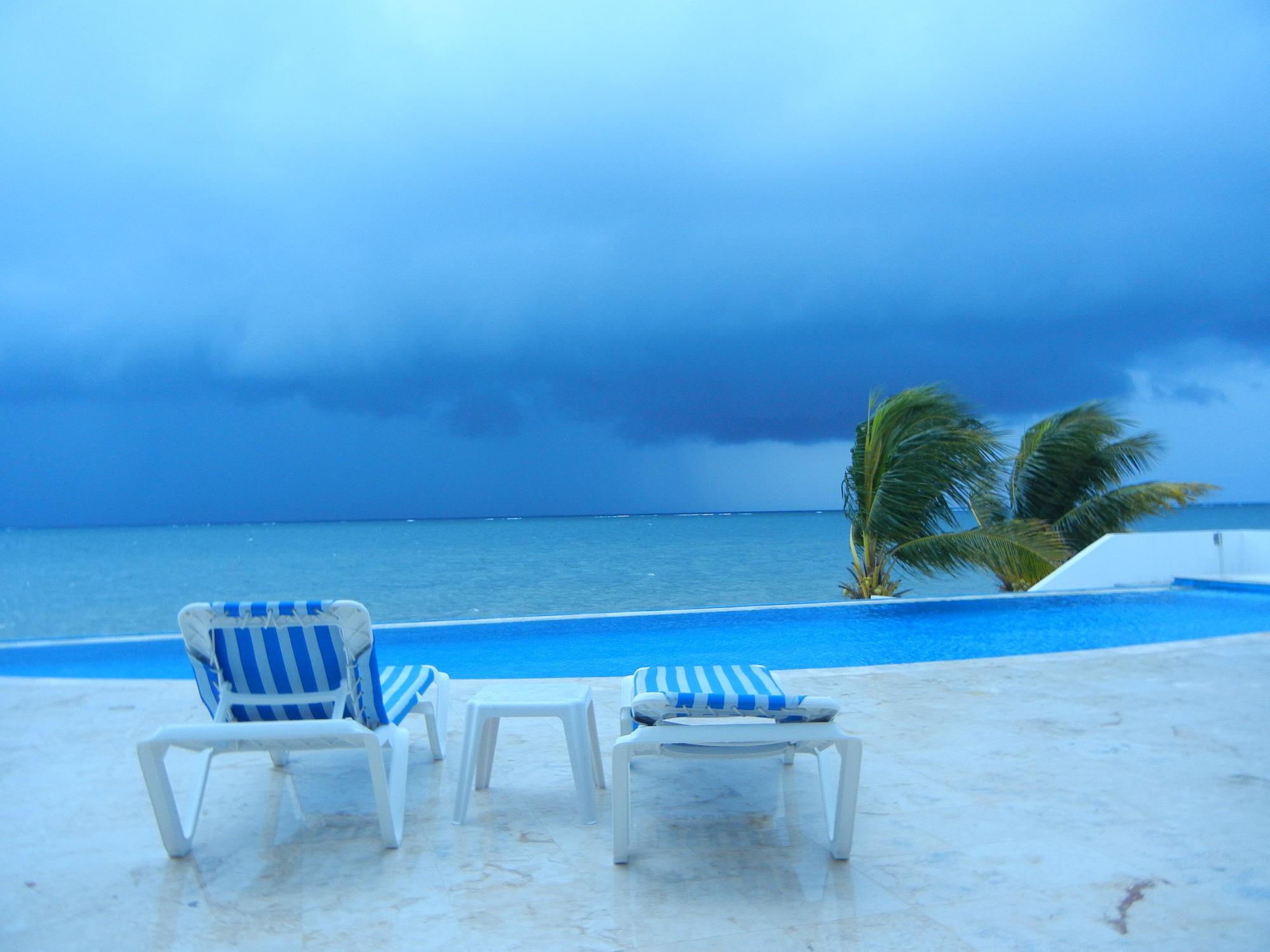 Costa Blanca Condos