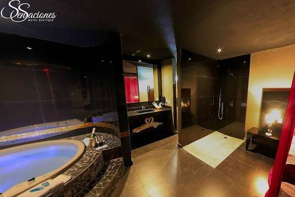 Sensaciones Motel Boutique - Adults Only
