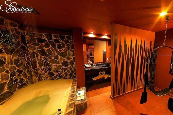 Sensaciones Motel Boutique - Adults Only