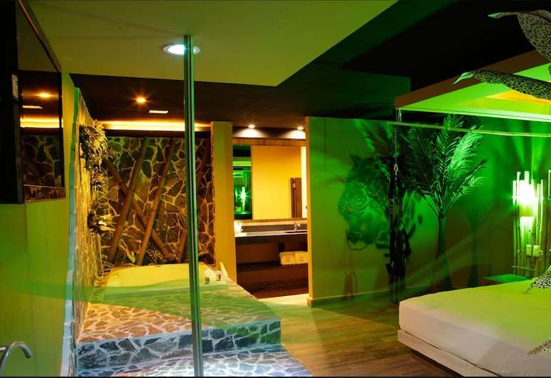 Sensaciones Motel Boutique - Adults Only