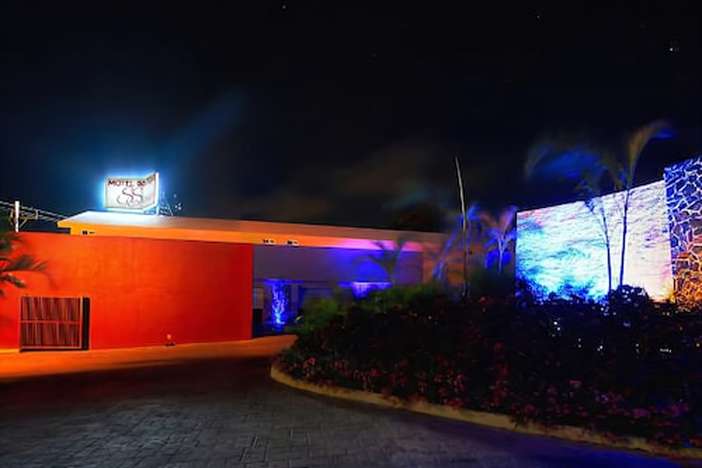 Sensaciones Motel Boutique - Adults Only