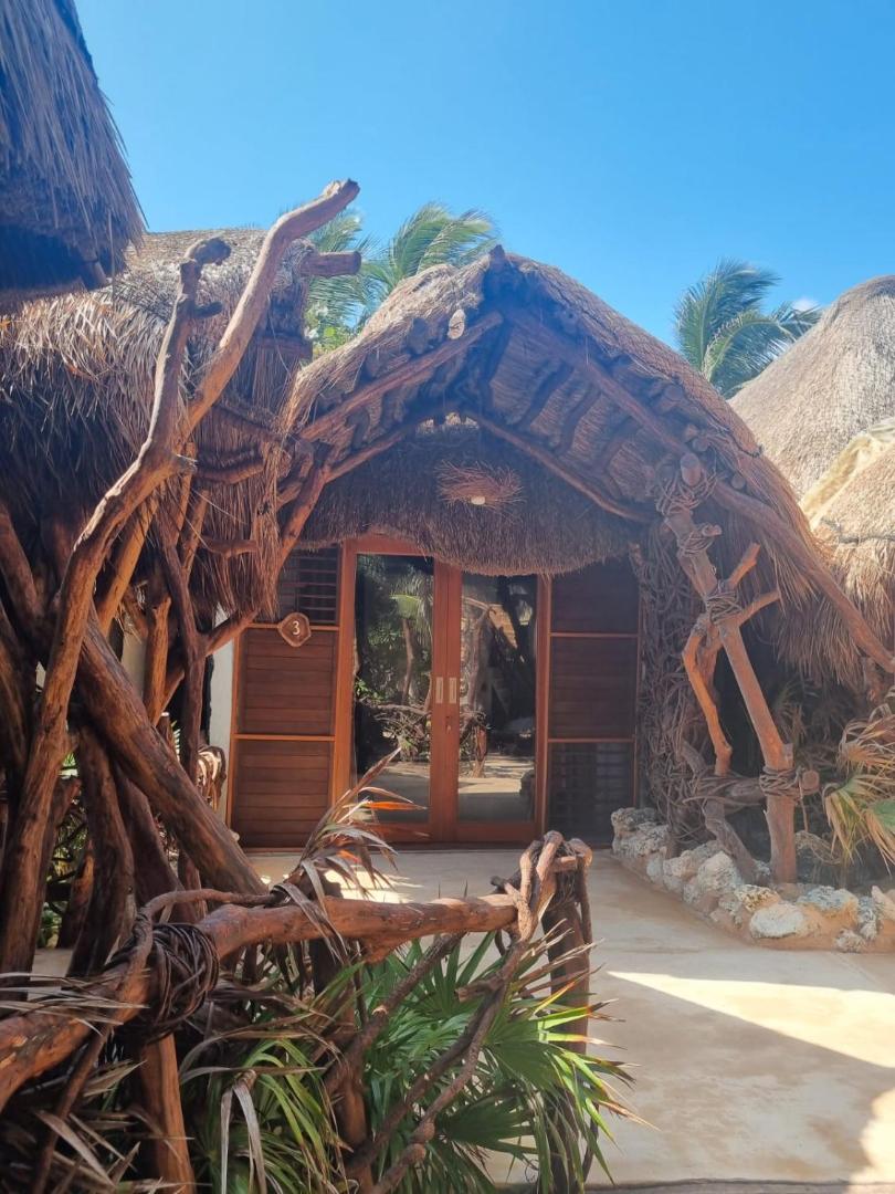 Cabanas Playa Condesa Tulum