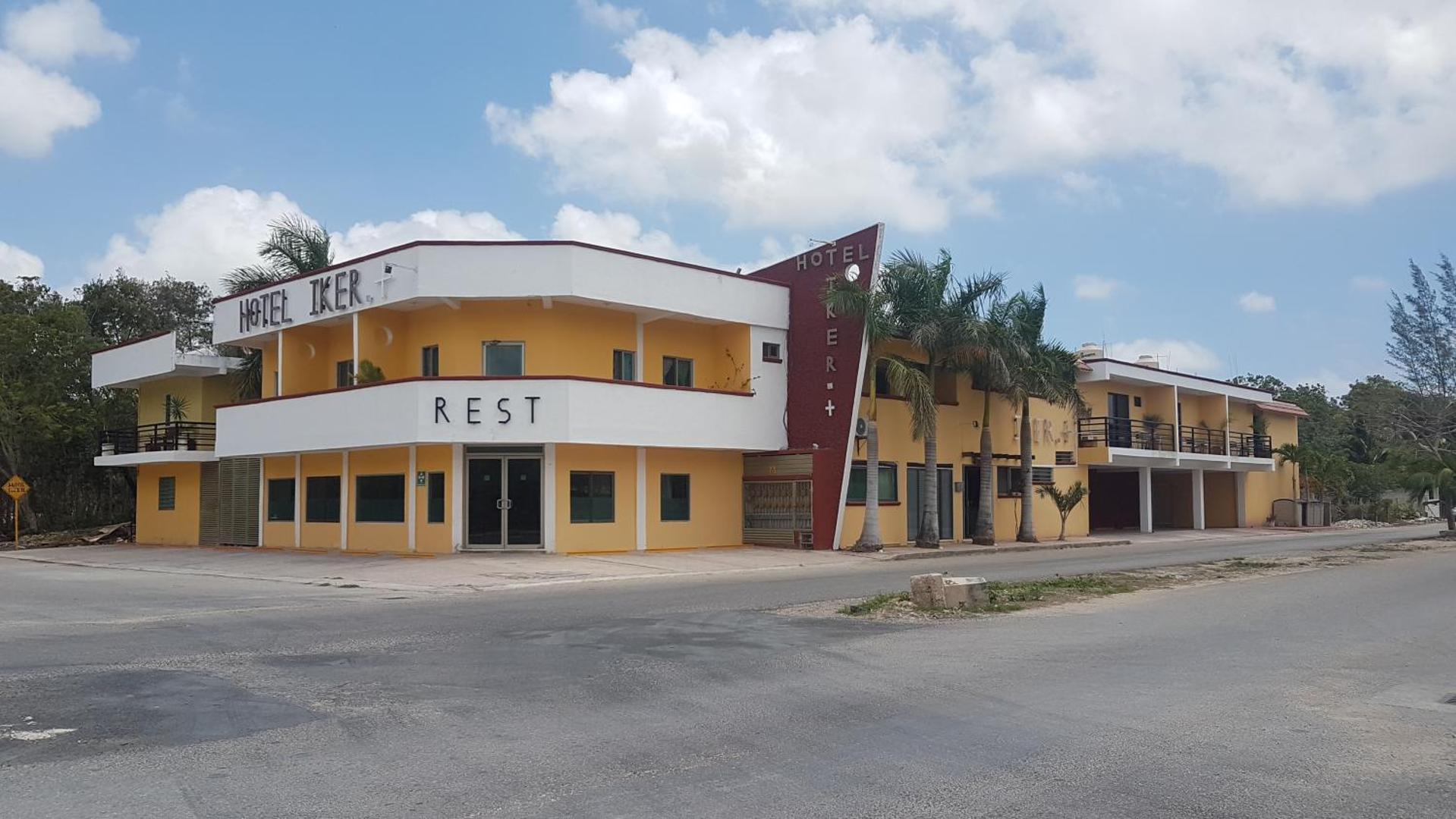 Hotel Iker