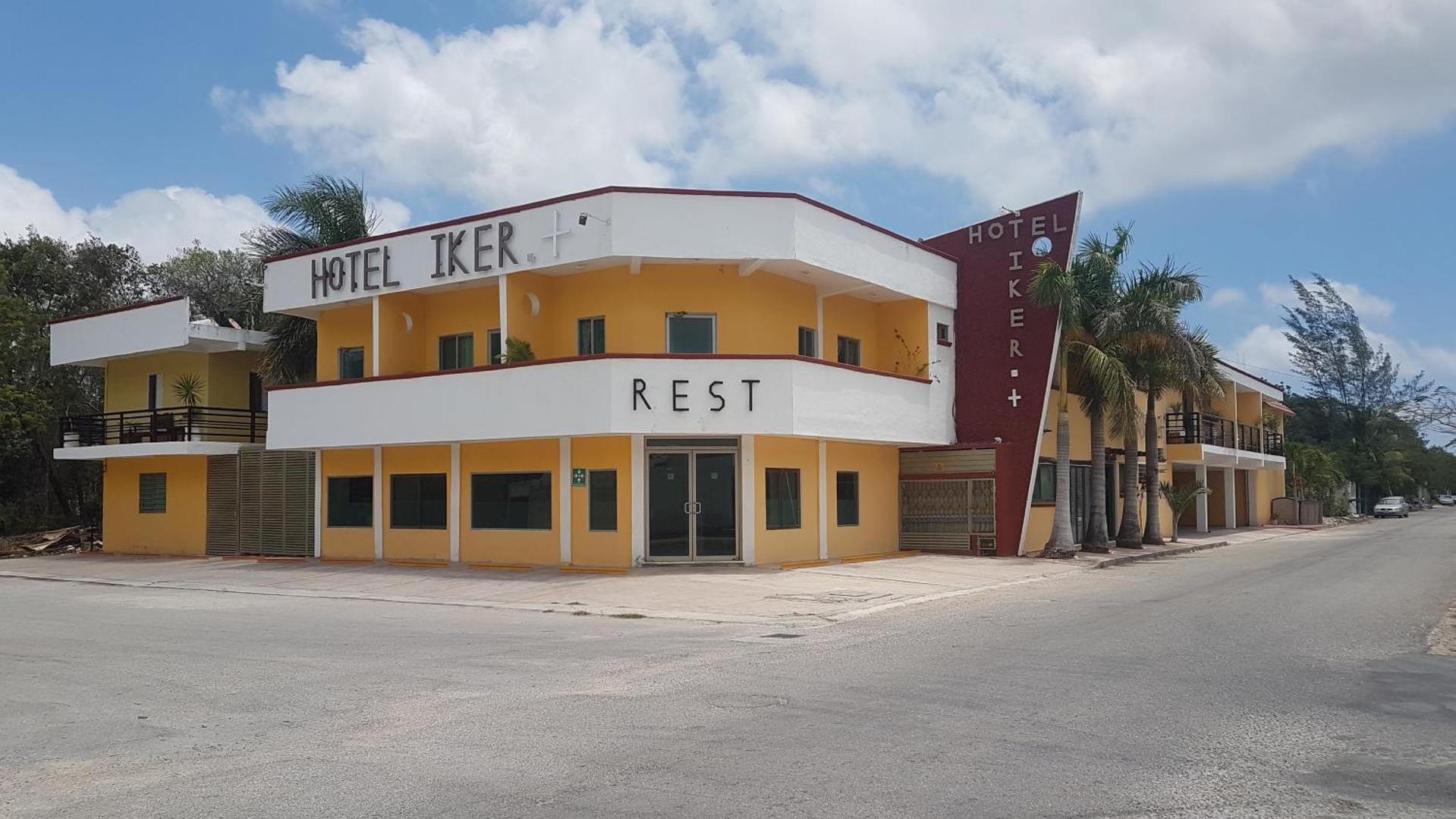 Hotel Iker