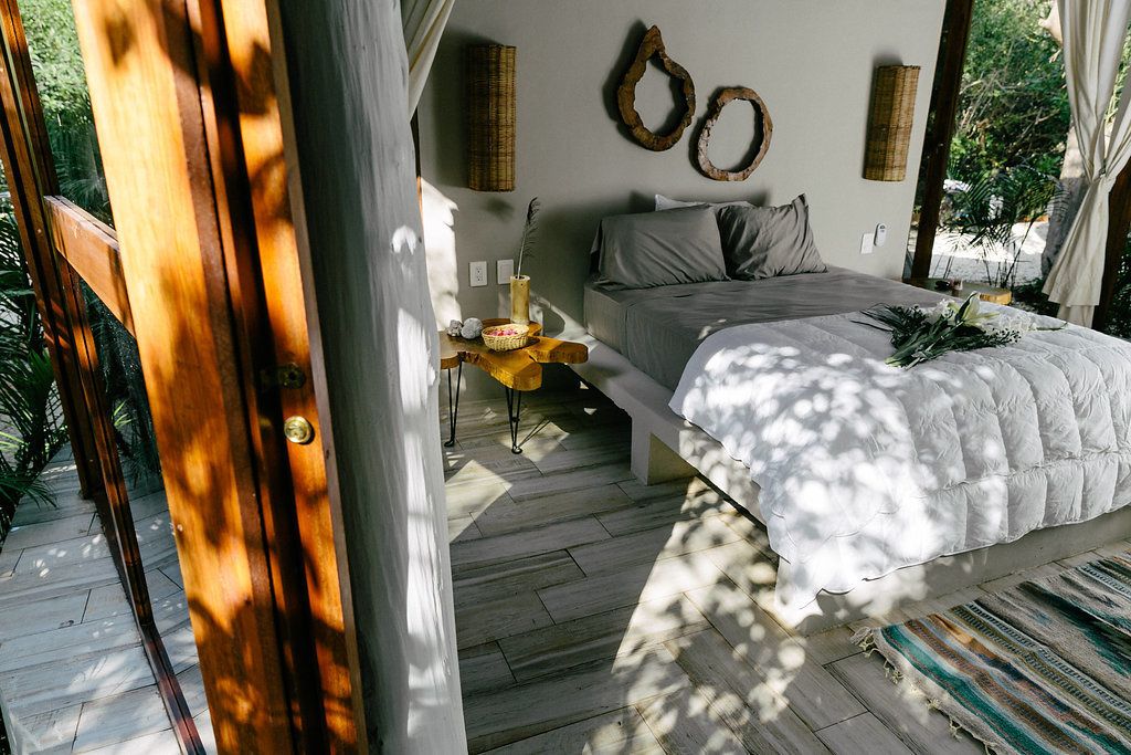 Mamasan Treehouses & Cabins