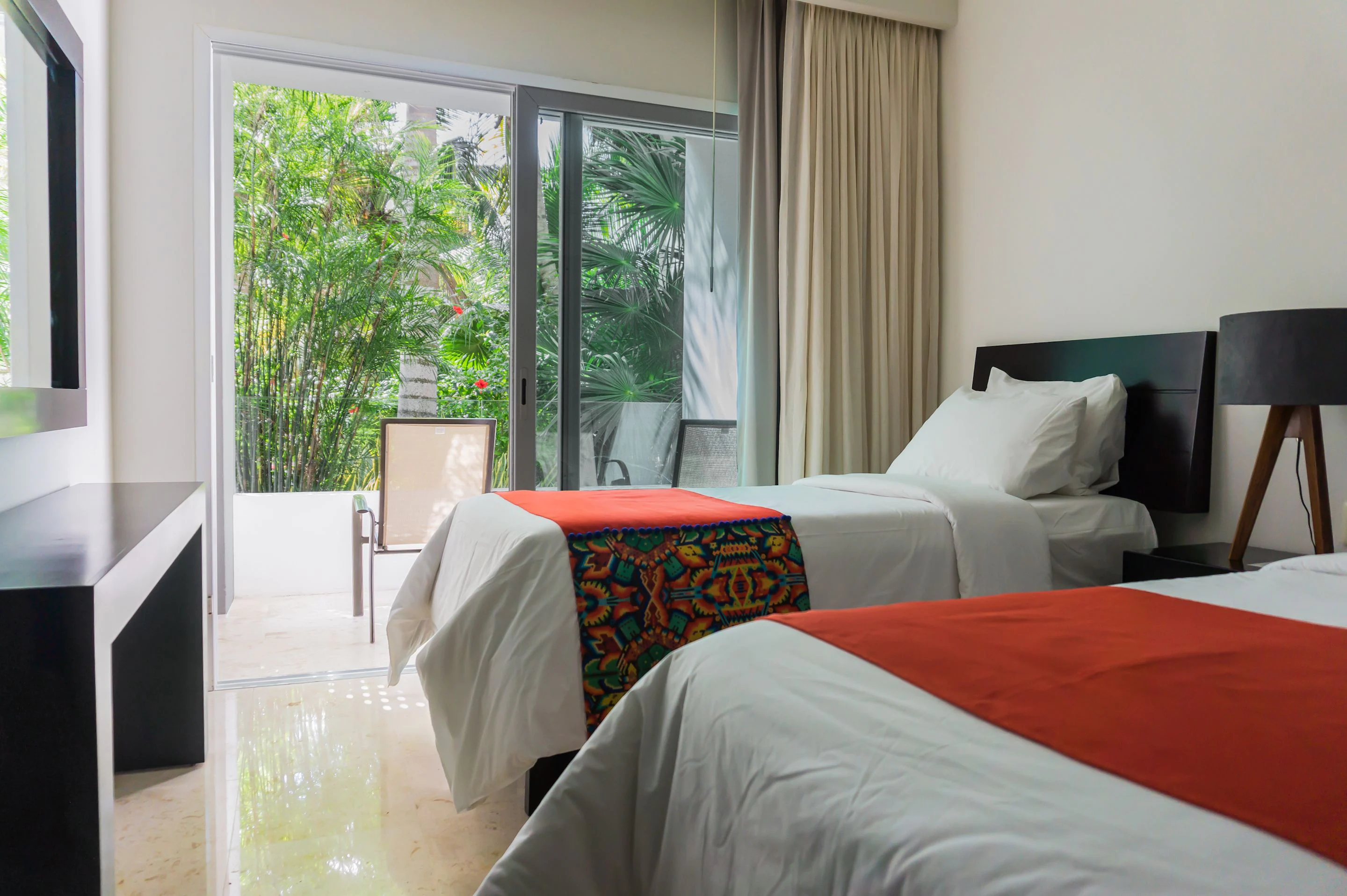 Casa Coral Luxury Condos