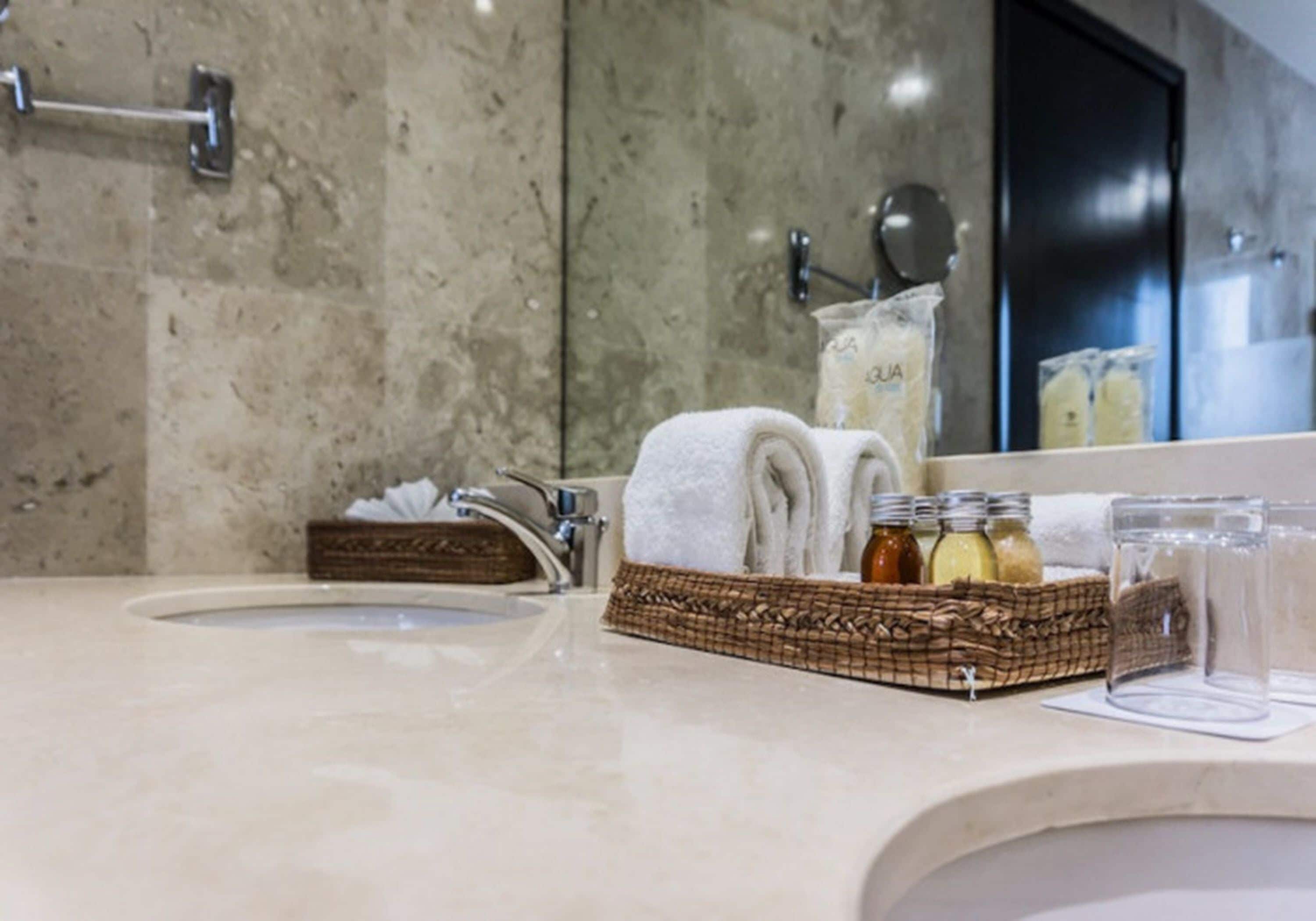 Casa Coral Luxury Condos