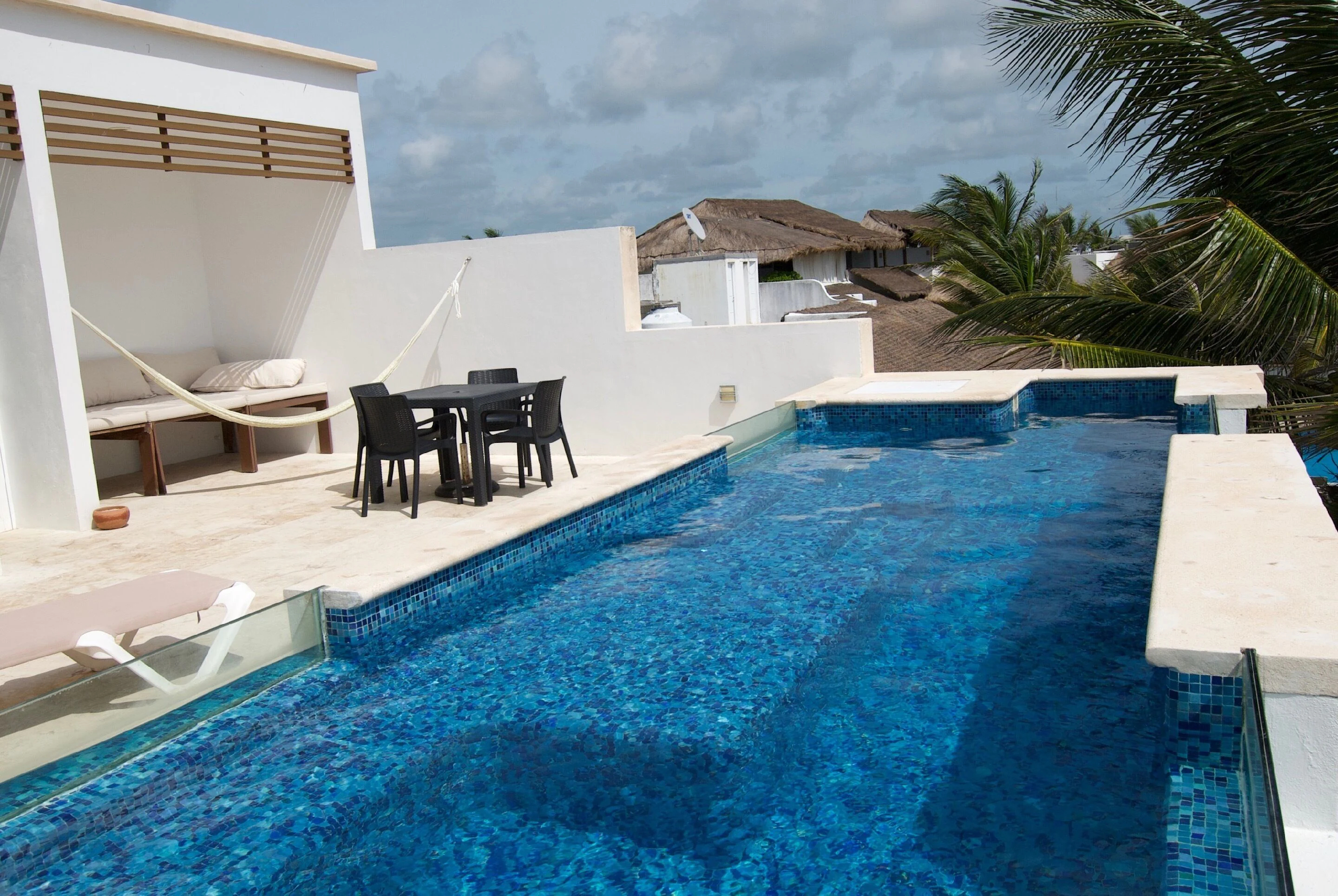 Casa Coral Luxury Condos