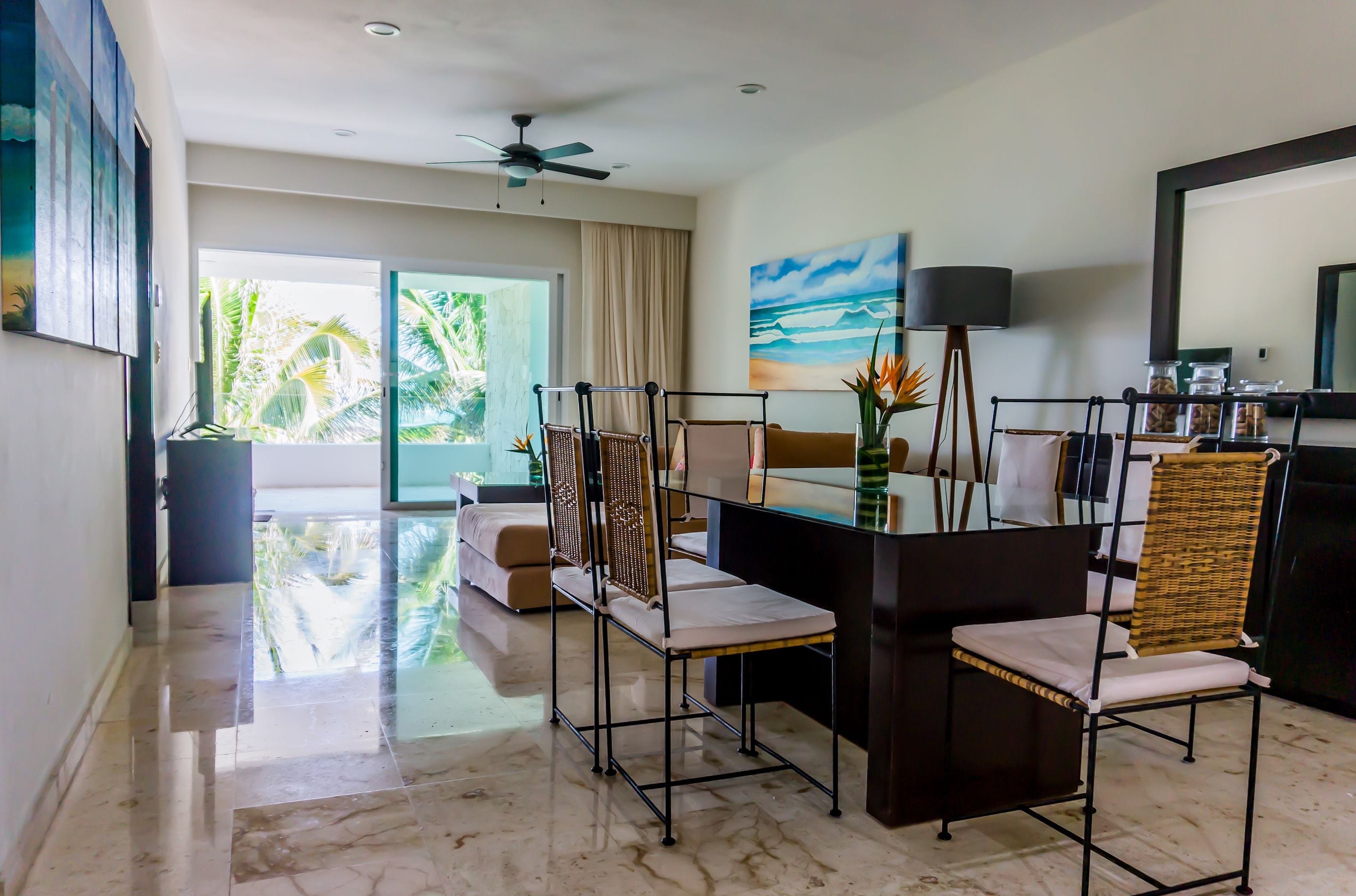 Casa Coral Luxury Condos