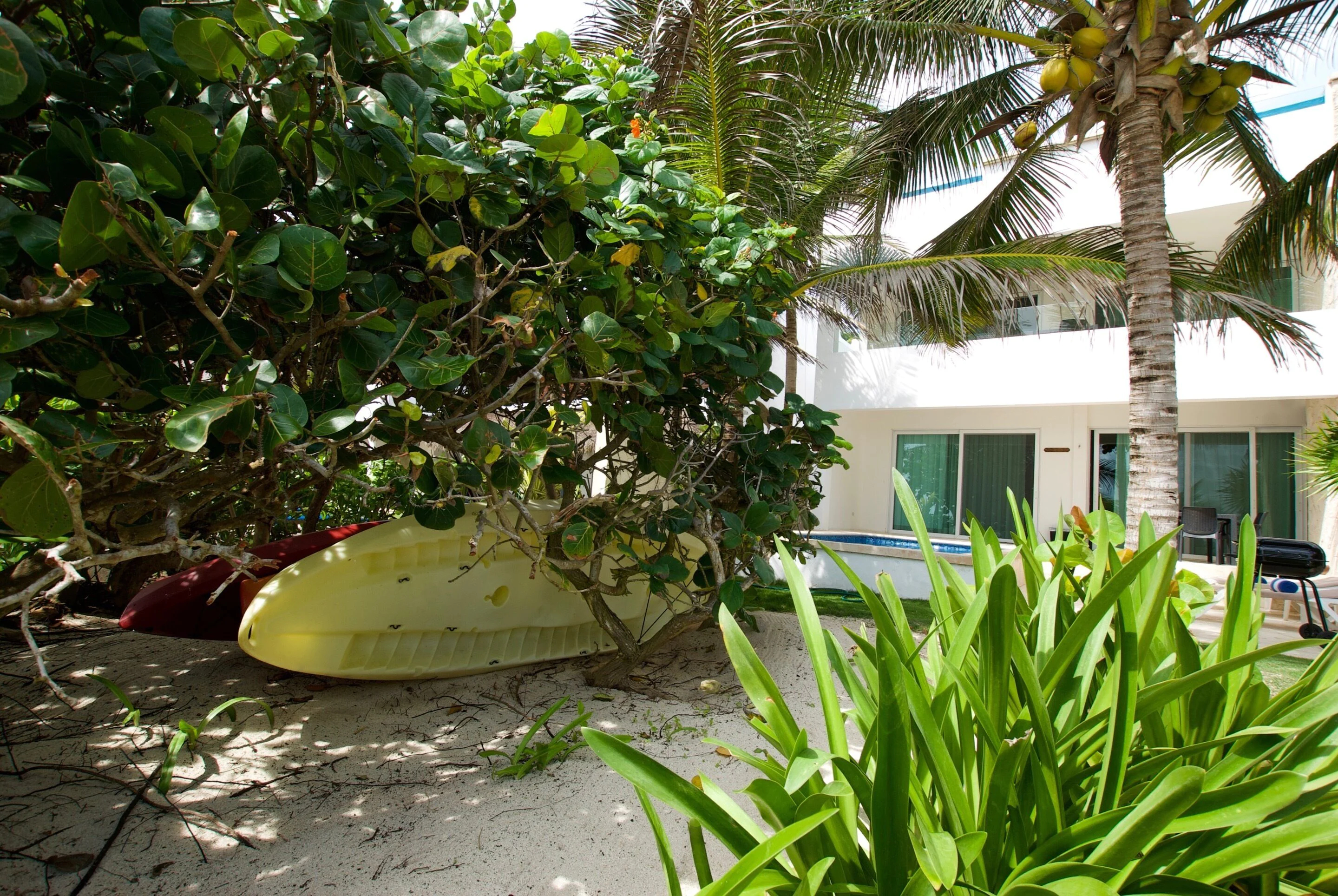 Casa Coral Luxury Condos