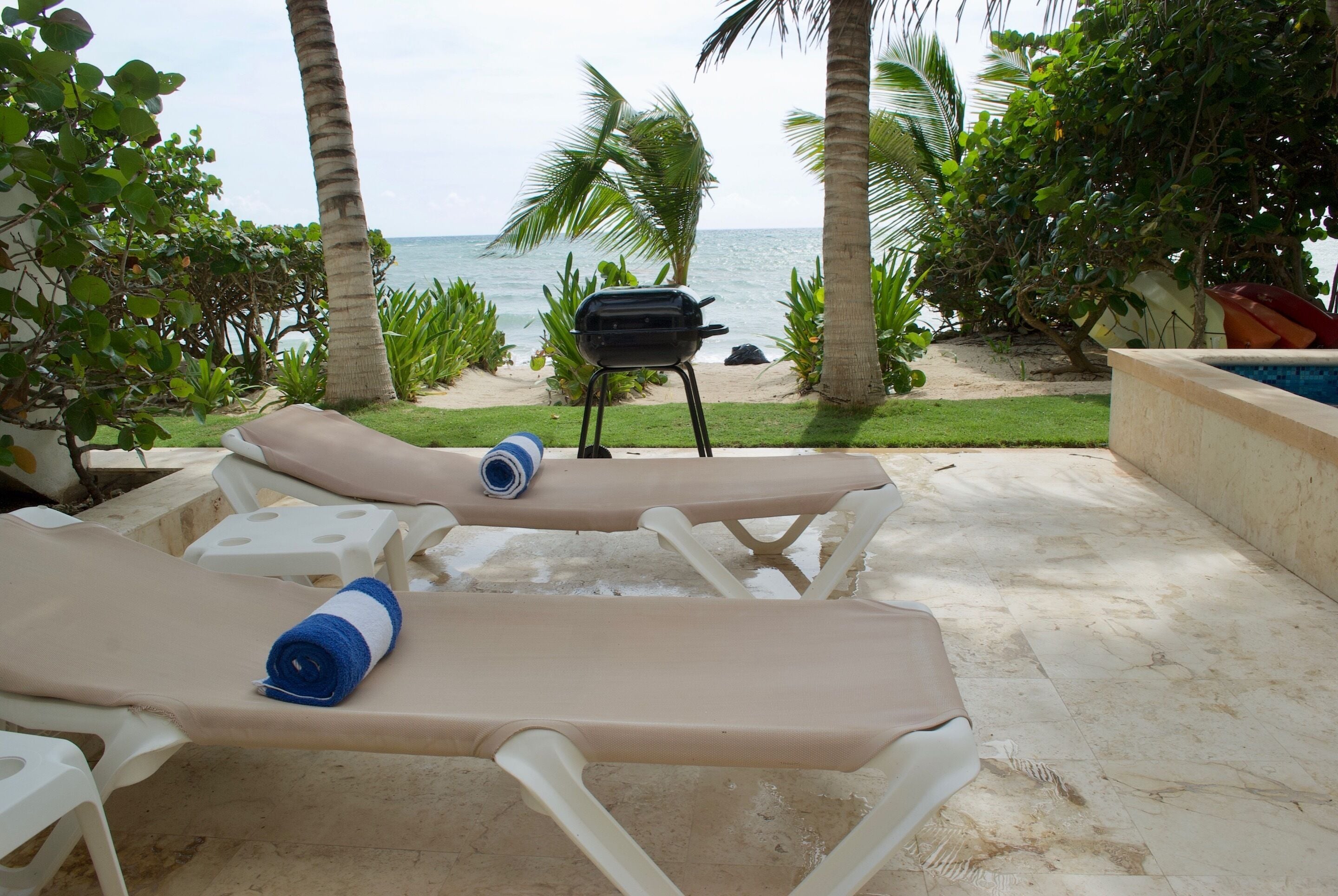 Casa Coral Luxury Condos