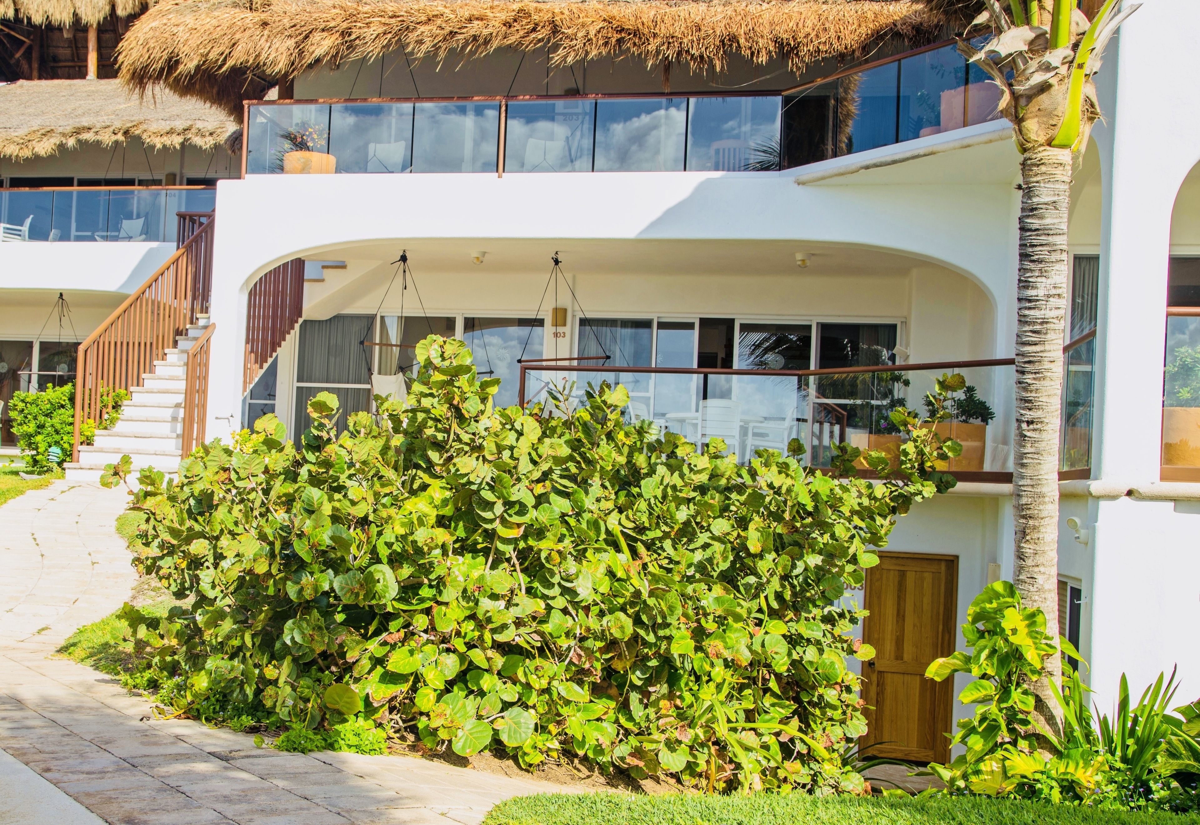 Las Villas Akumal 2B-14 by SkyRun
