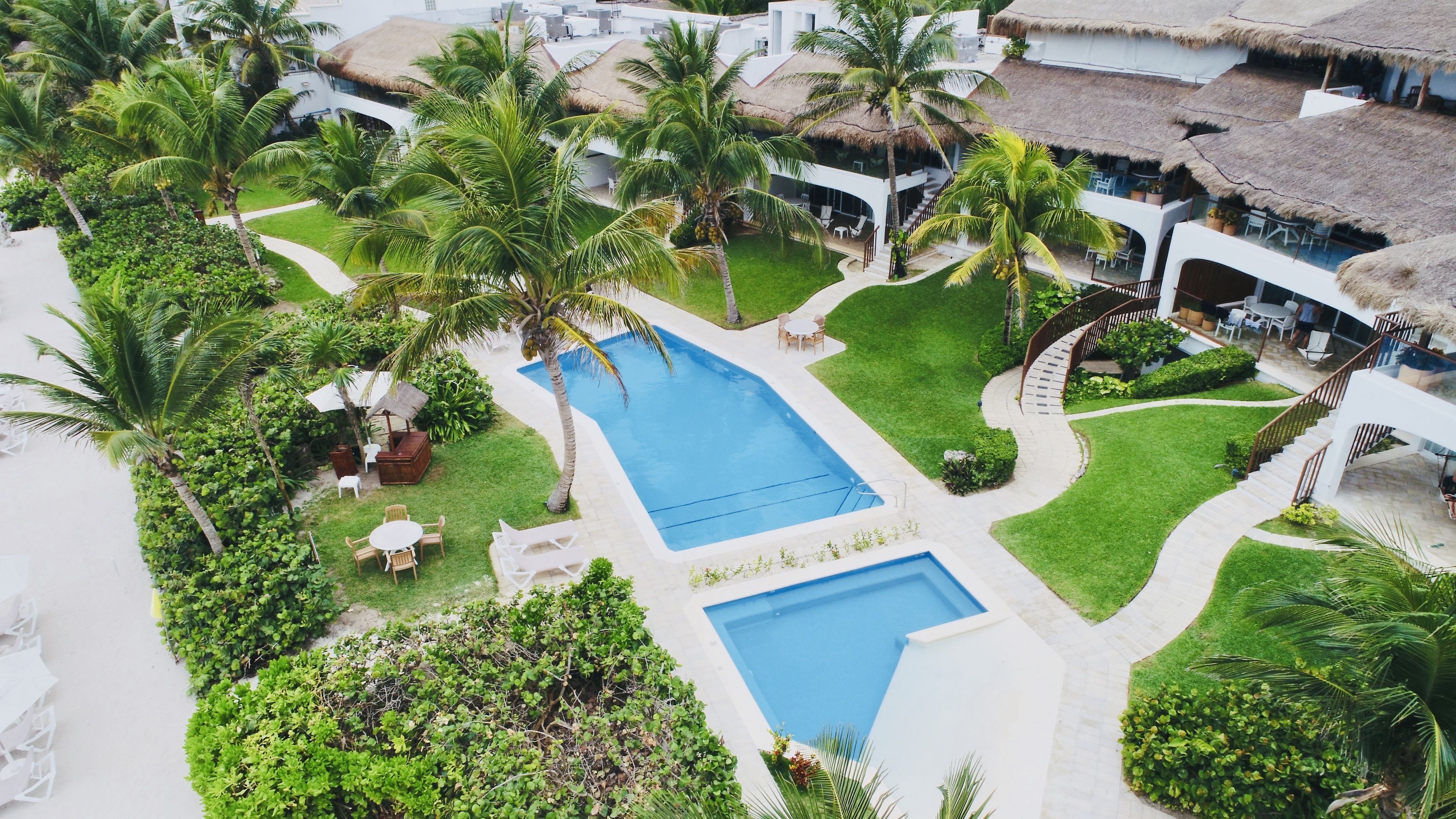 Las Villas Akumal 2B-14 by SkyRun