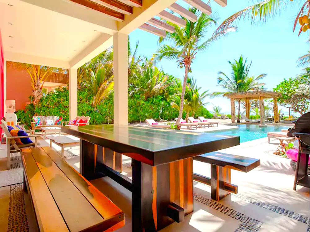 Villa Alma Rosa by RMH