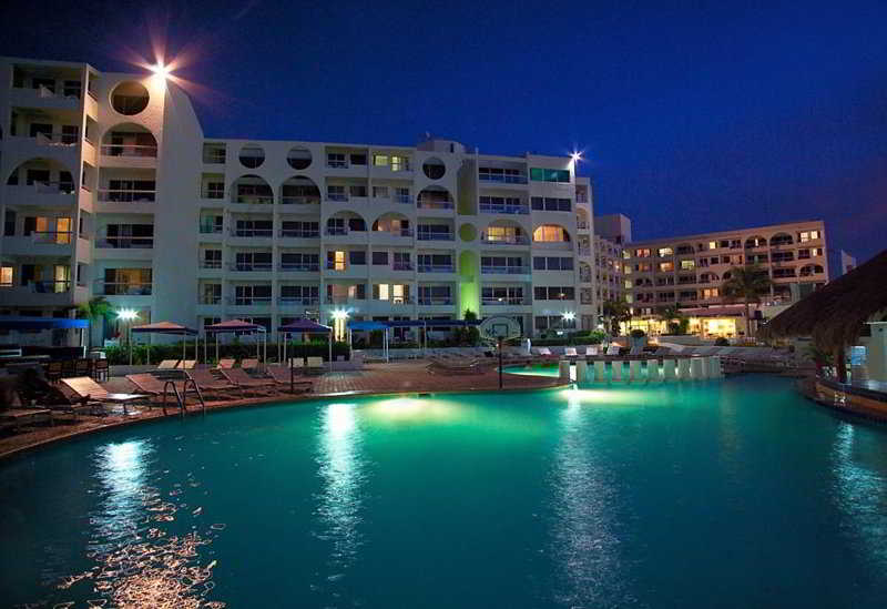 Aquamarina Beach Hotel Cancun