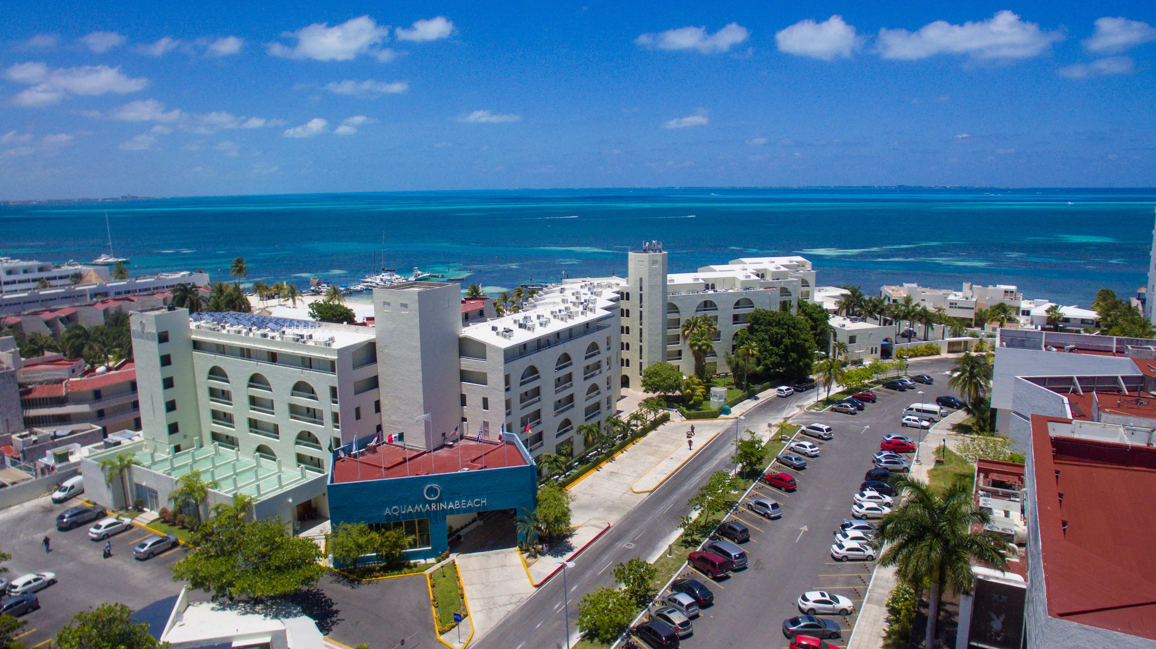 Aquamarina Beach Hotel Cancun