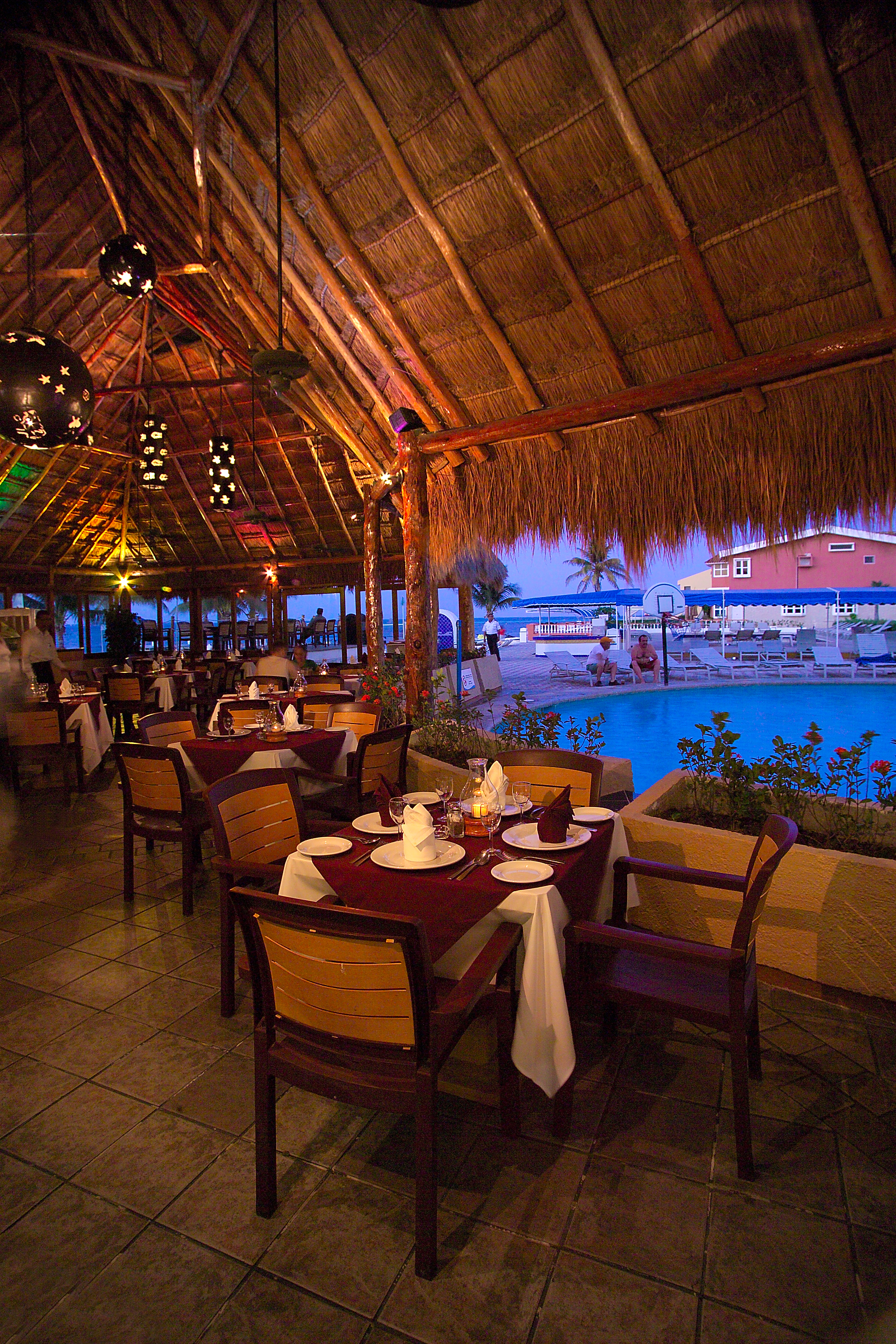 Aquamarina Beach Hotel Cancun