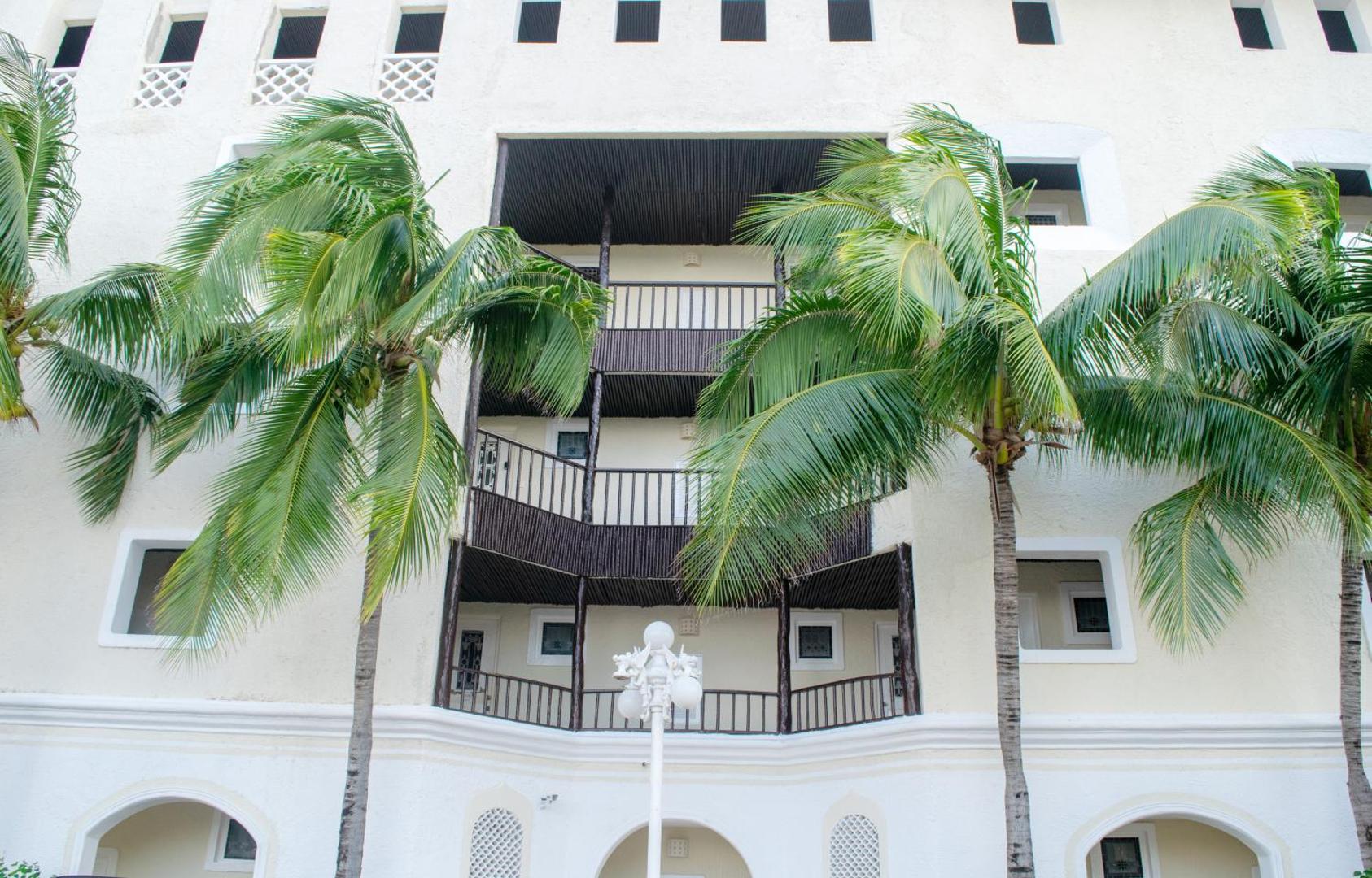 BSEA Cancun Plaza