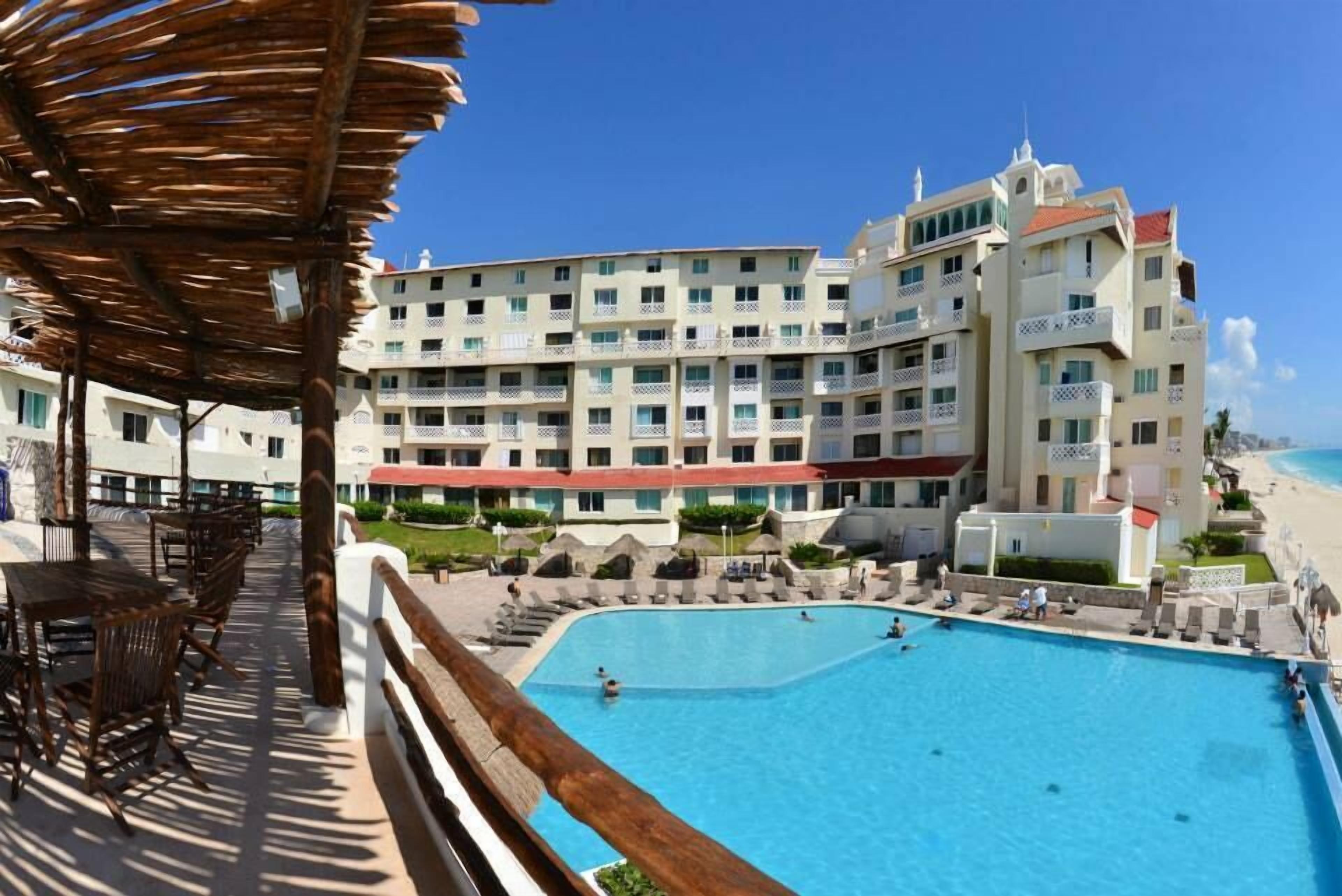 BSEA Cancun Plaza