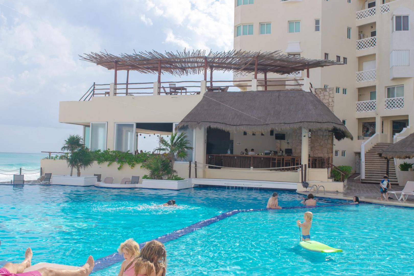 BSEA Cancun Plaza