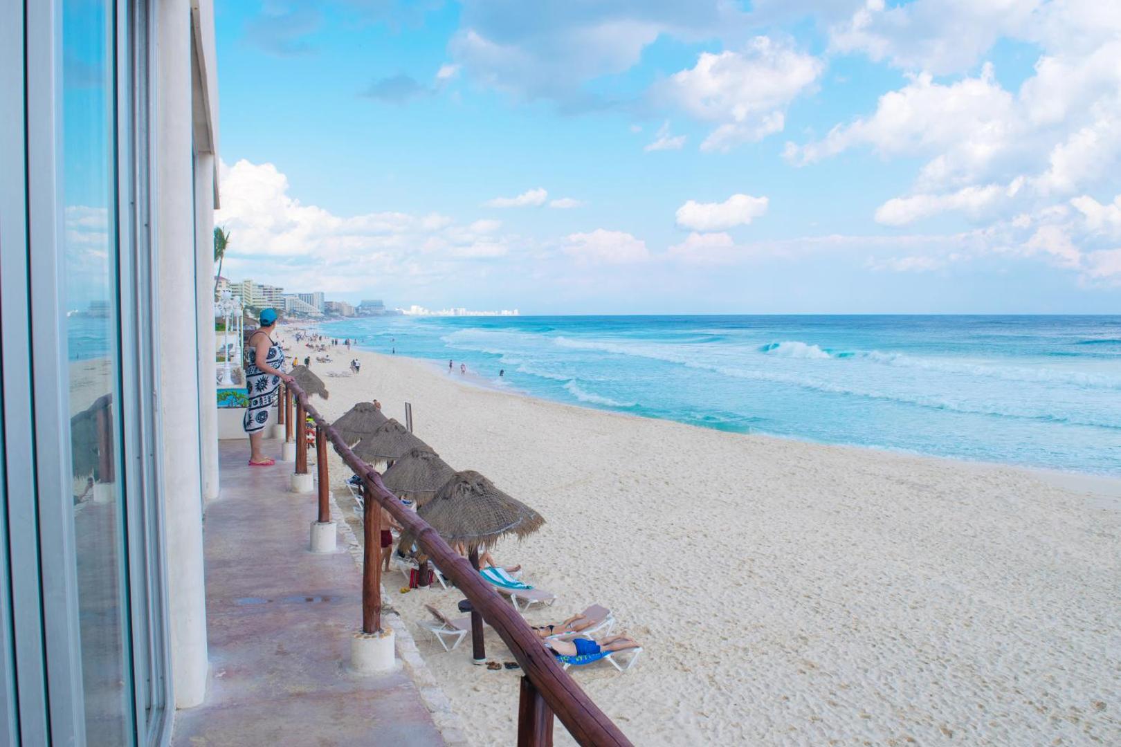 BSEA Cancun Plaza