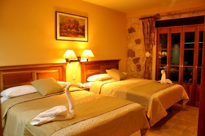 Cancun International Suites