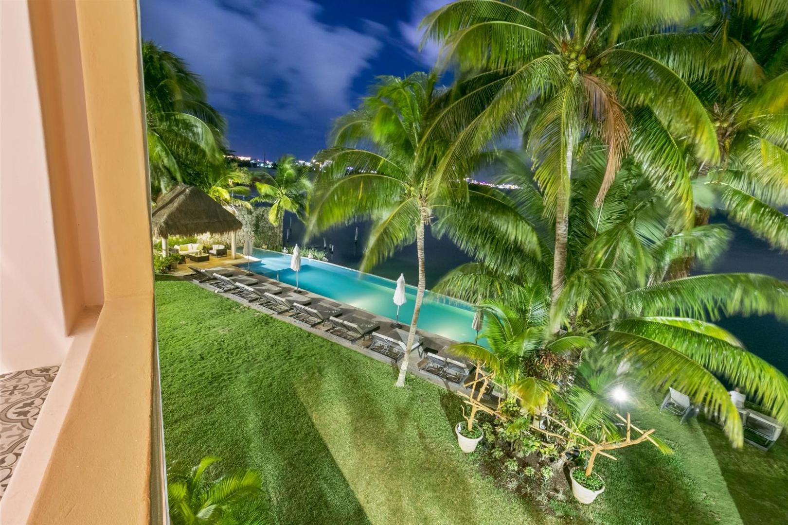 Casa Tortugas Boutique Hotel