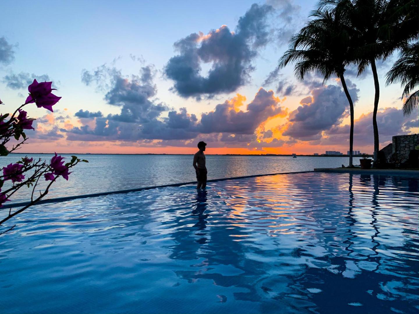 Casa Tortugas Boutique Hotel