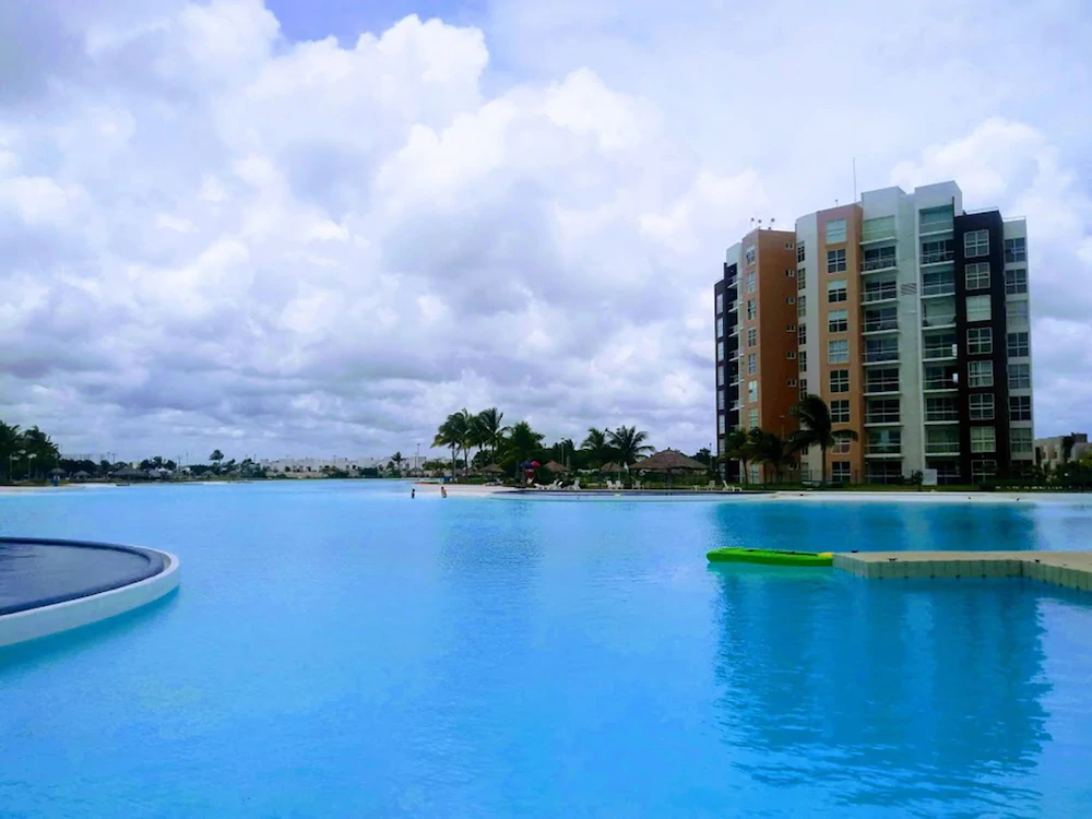 Dreams Lagoon