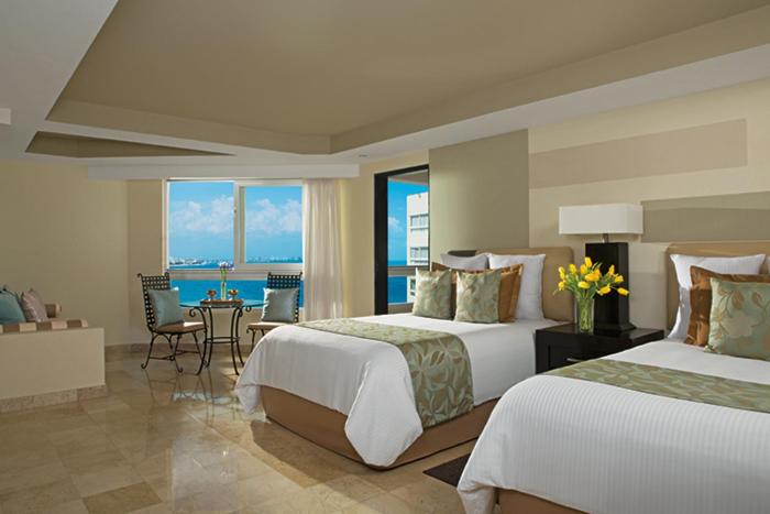Dreams Sands Cancun Resort & Spa