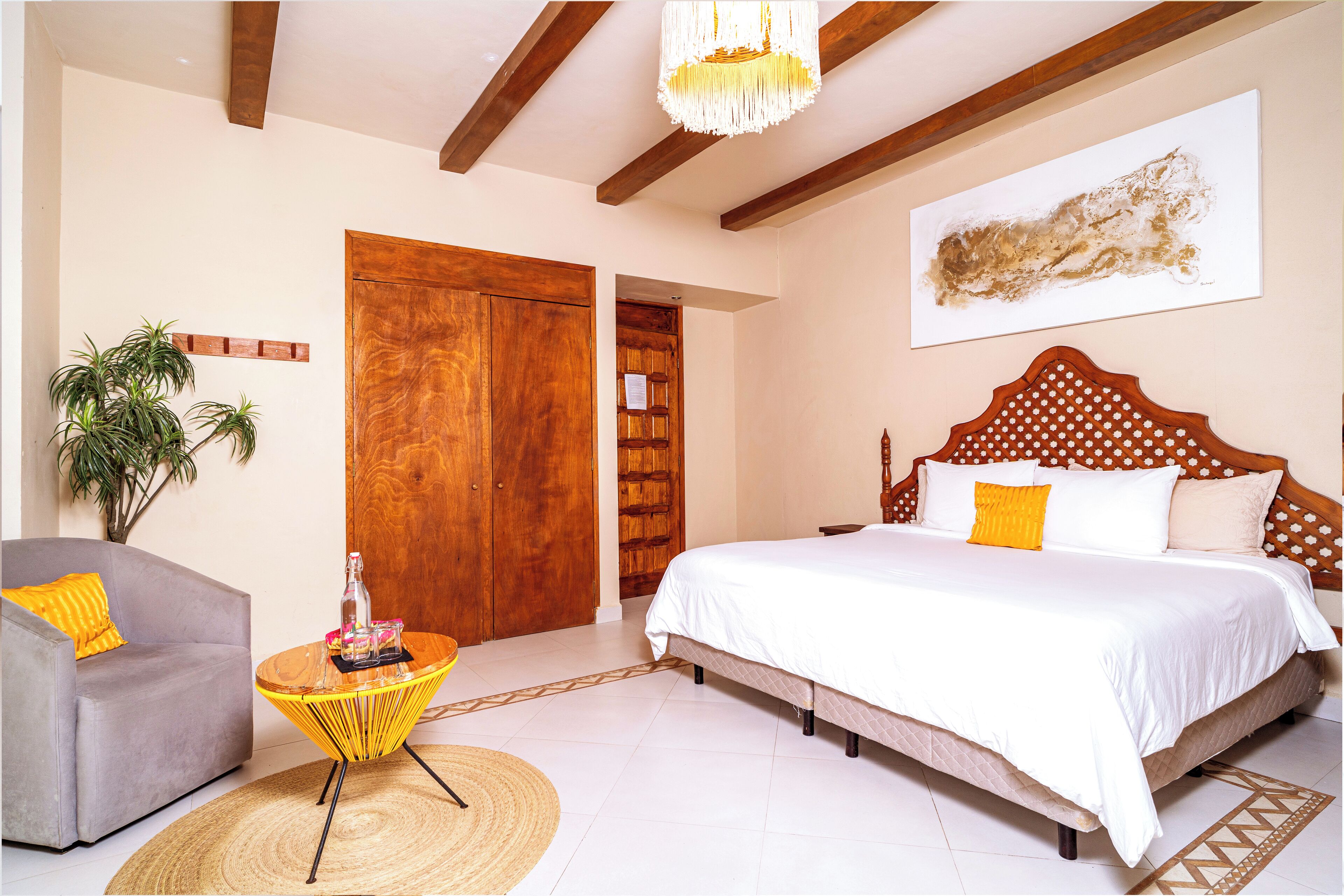 Enigmatic Hotel Experience