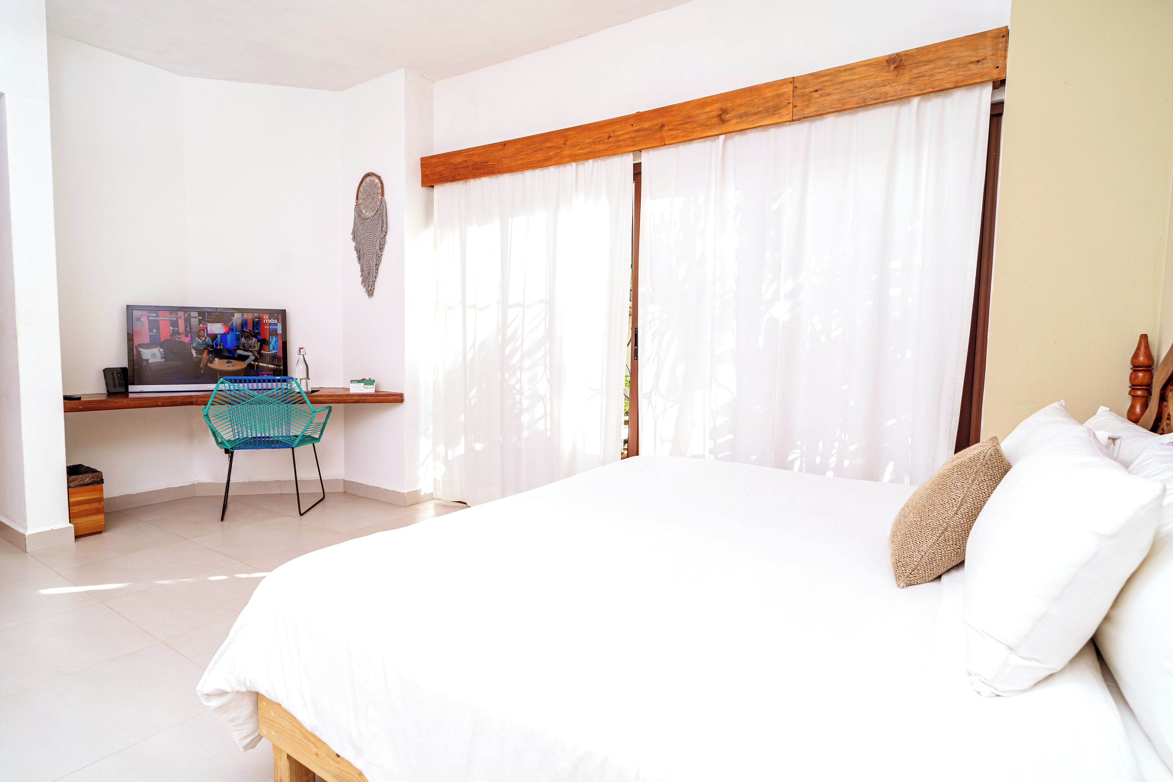 Enigmatic Hotel Experience