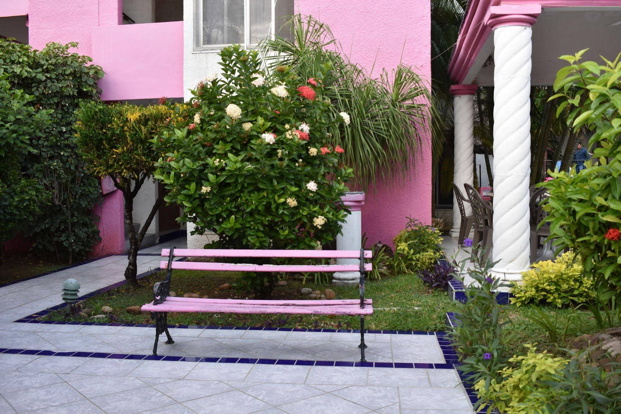 Garden Suites Cancun