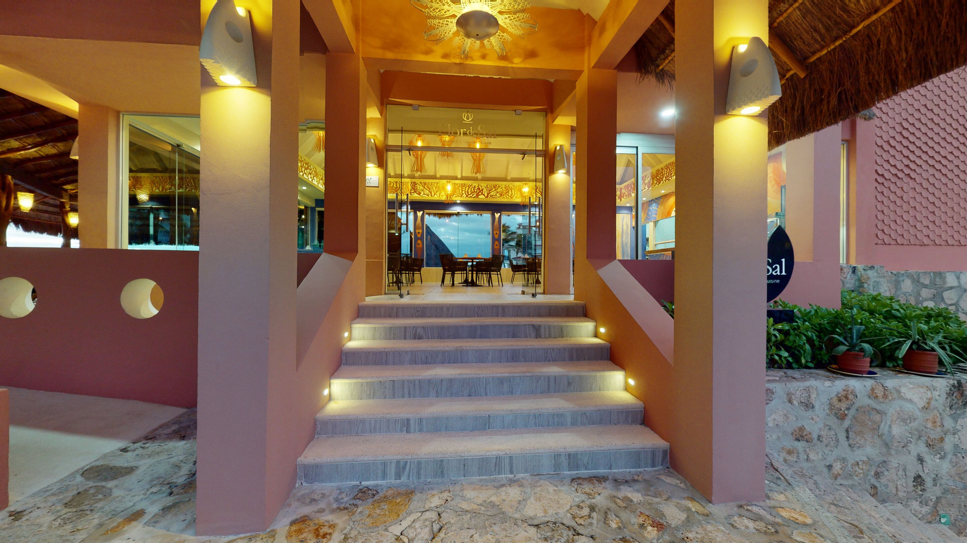Grand Park Royal The Villas Cancún