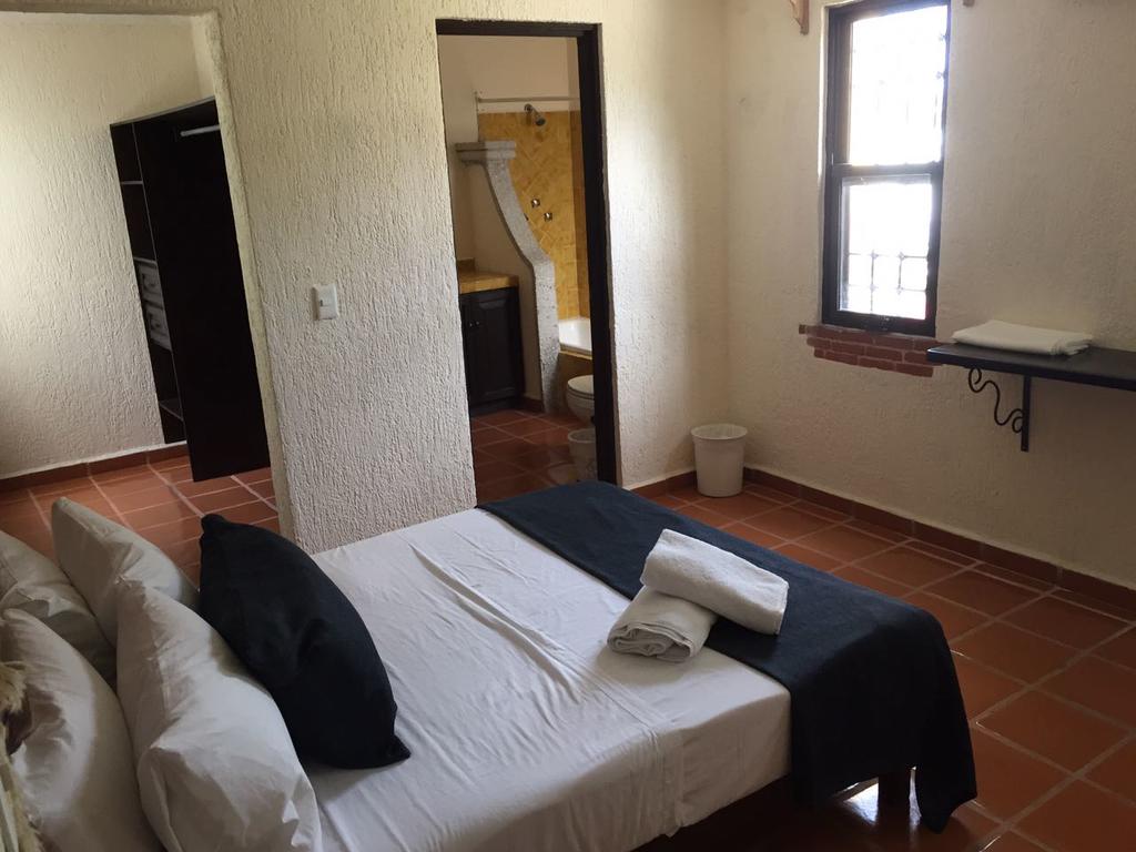 Hostel Kaana 4 You