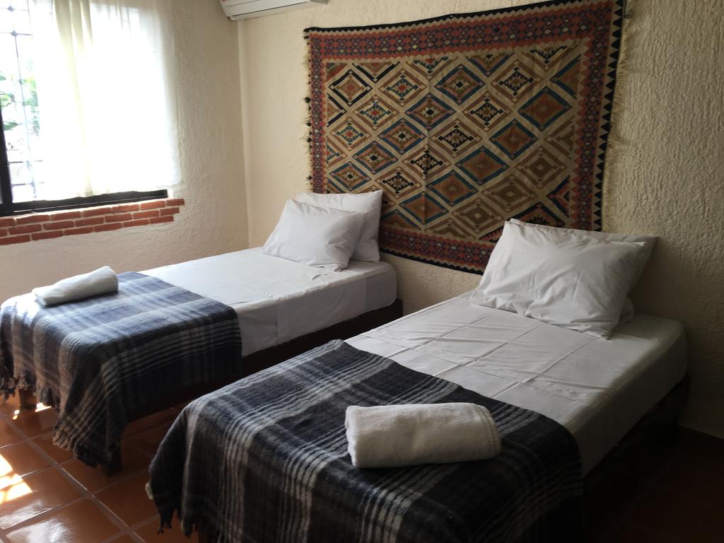 Hostel Kaana 4 You