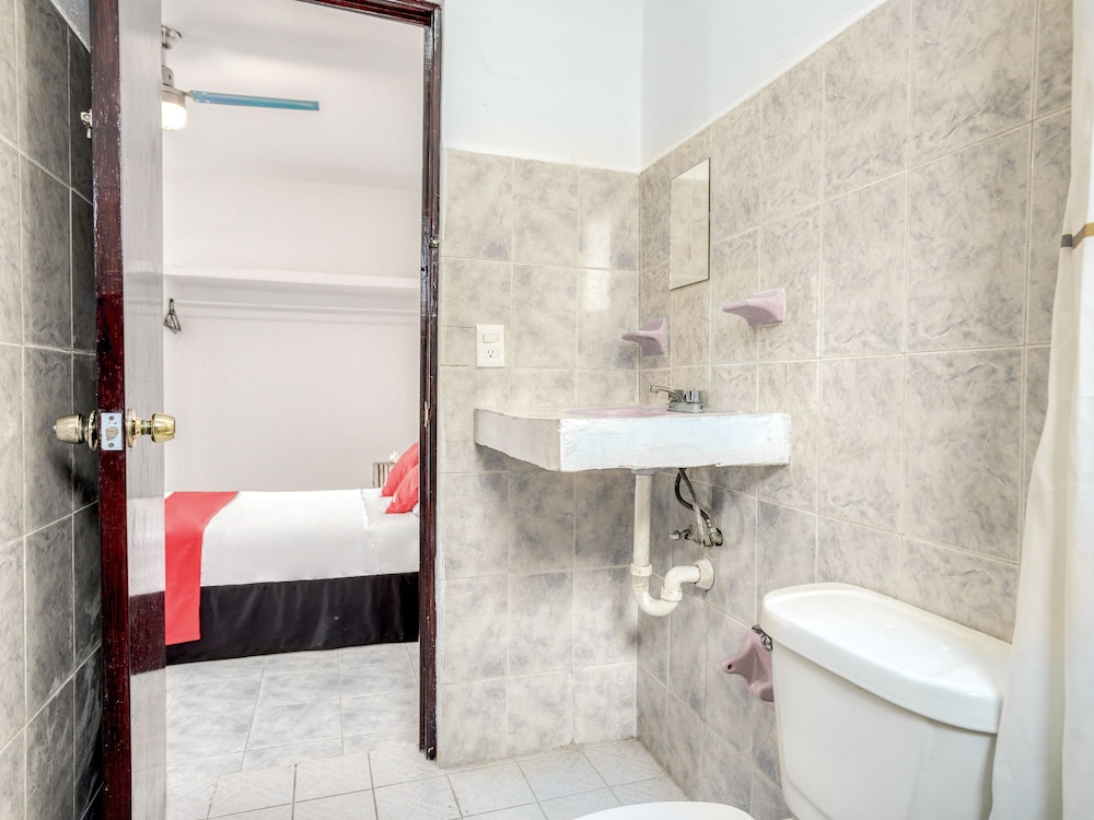 Hotel Hunab by OYO Rooms