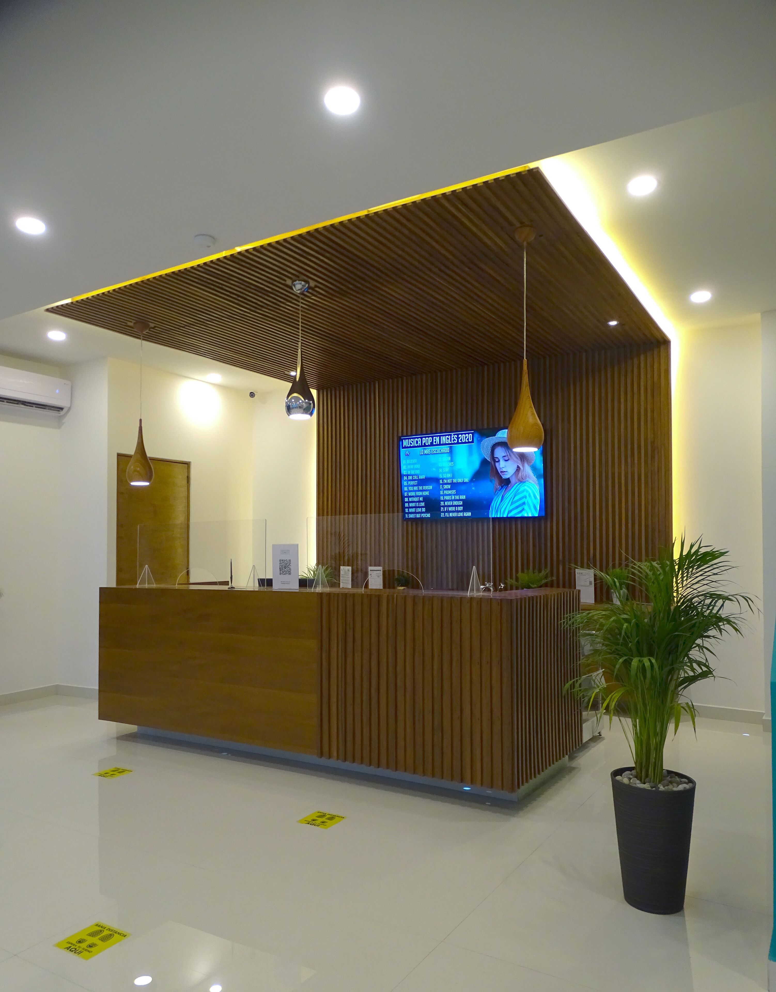 Hotel Kavia Plus