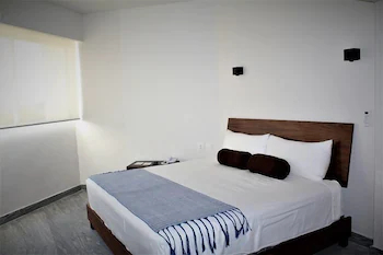 Hotel Plaza Kokai