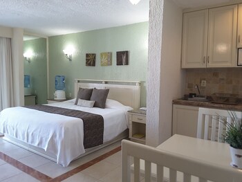 Hotel Solymar Cancun Beach Resort by AR