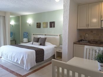 Hotel Solymar Cancun Beach Resort by AR