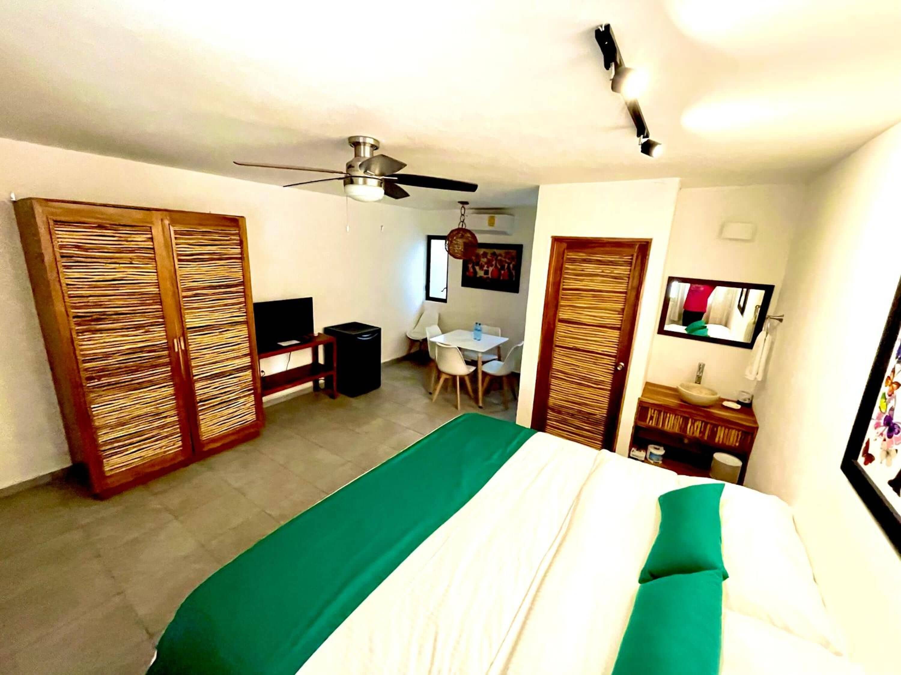 Hotel Tequila Cancun