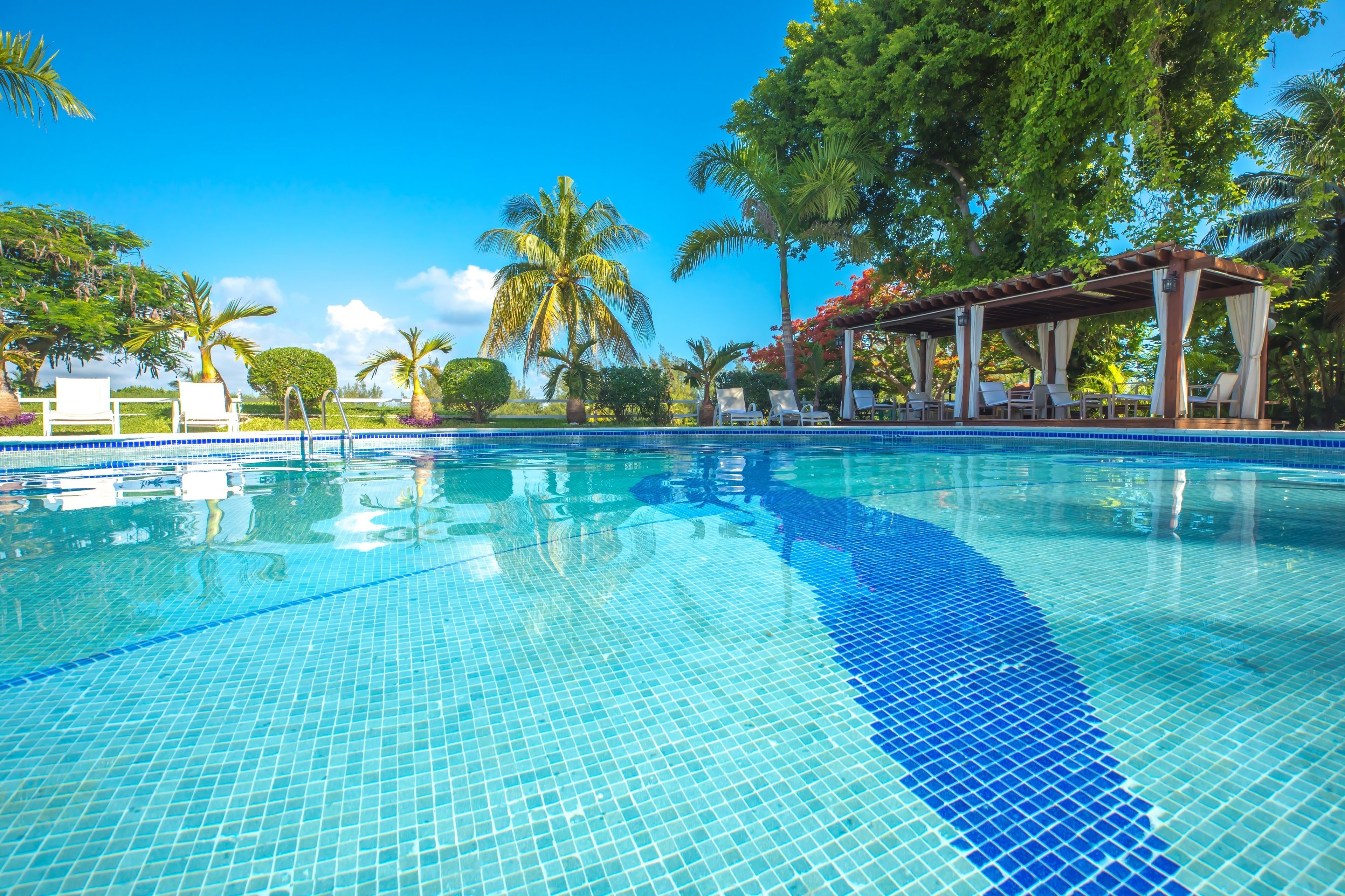 Las Gaviotas Hotel & Suites