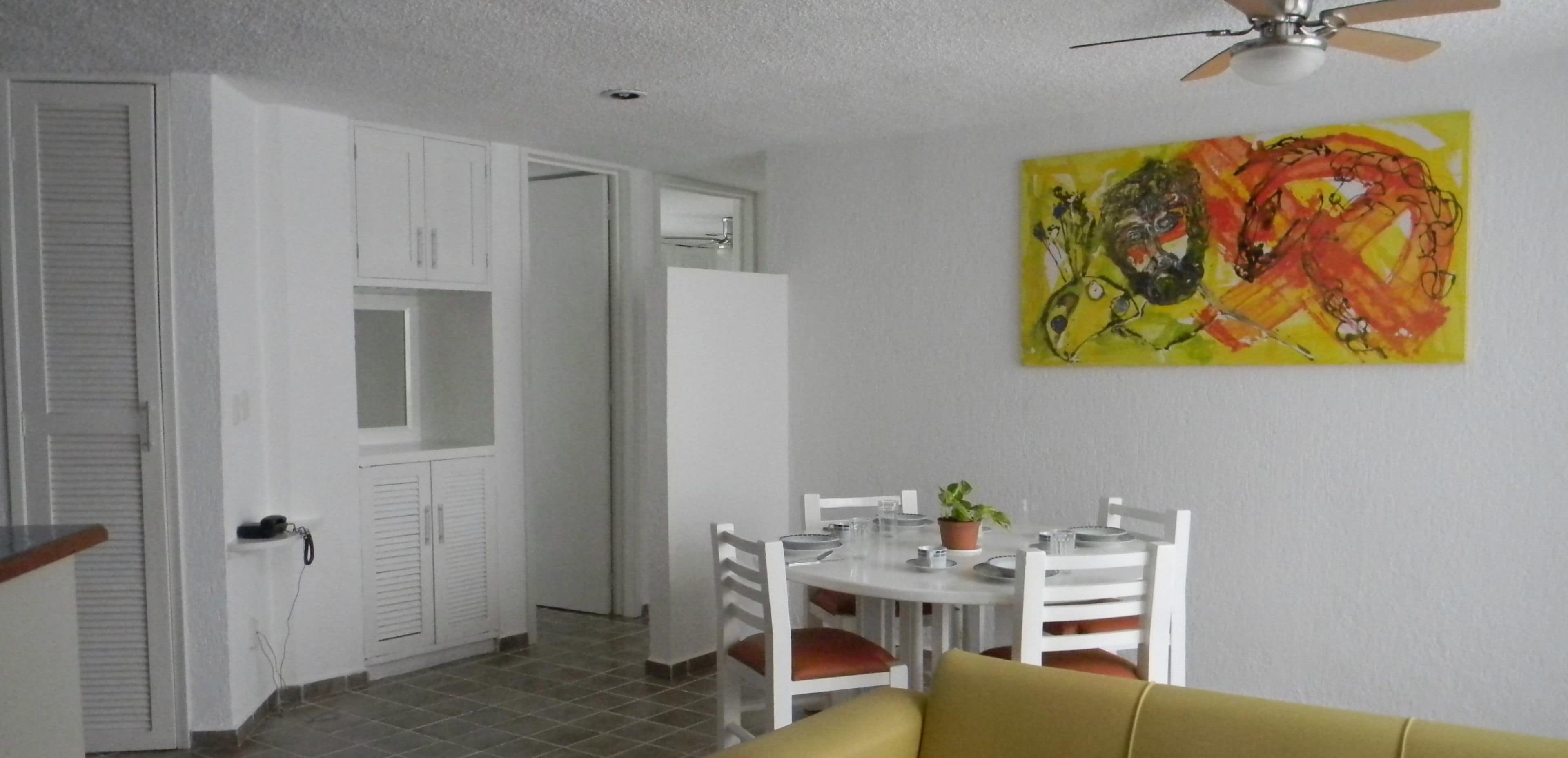 Las Gaviotas Hotel & Suites