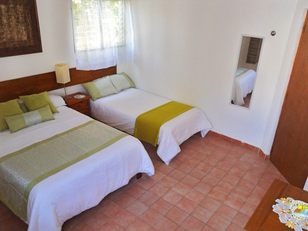 Los Caracoles Bed & Breakfast