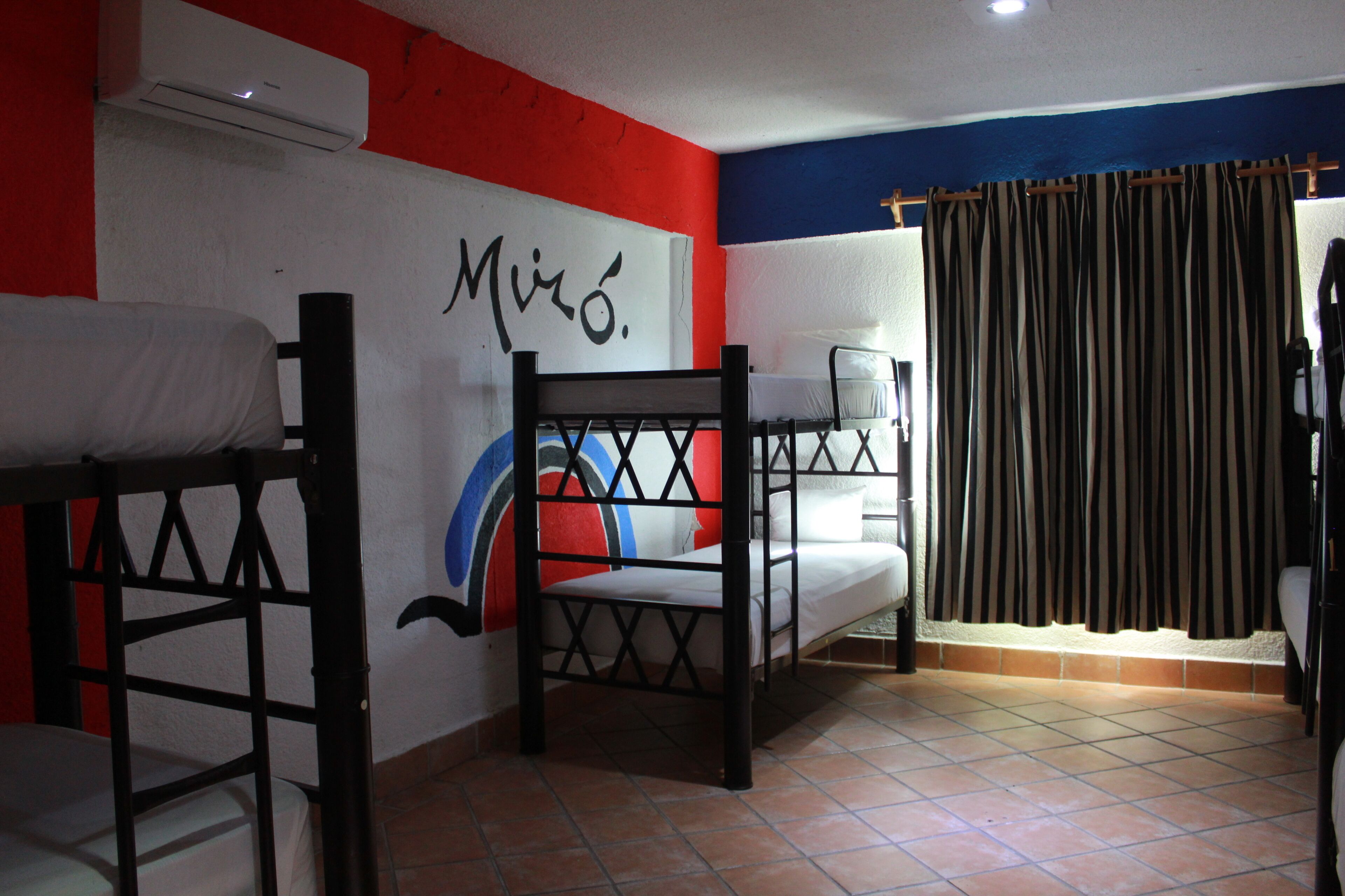 Nirvana Hotel & Hostel - Cancun Hotel Zone
