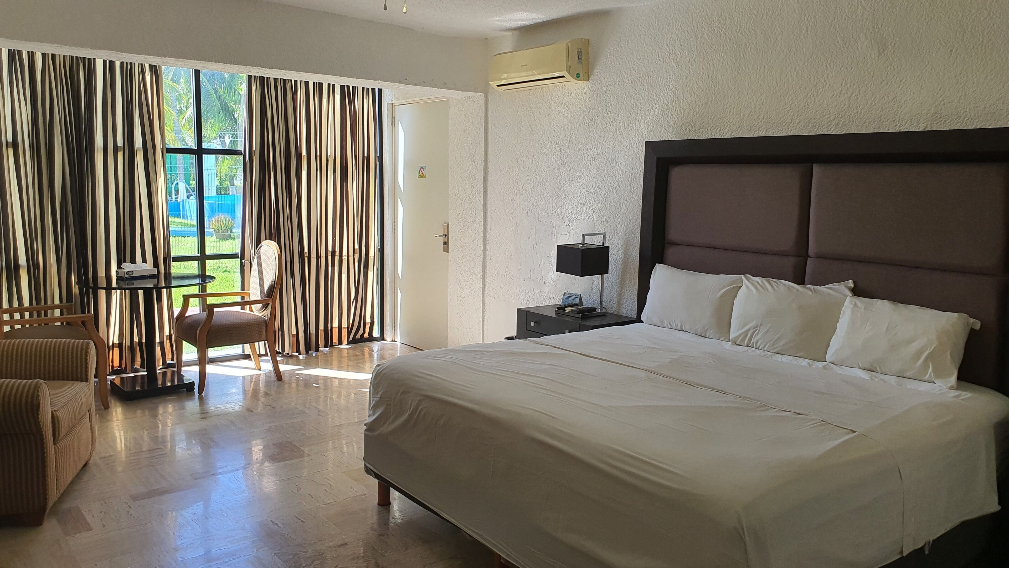 Nirvana Hotel - Cancun Hotel Zone