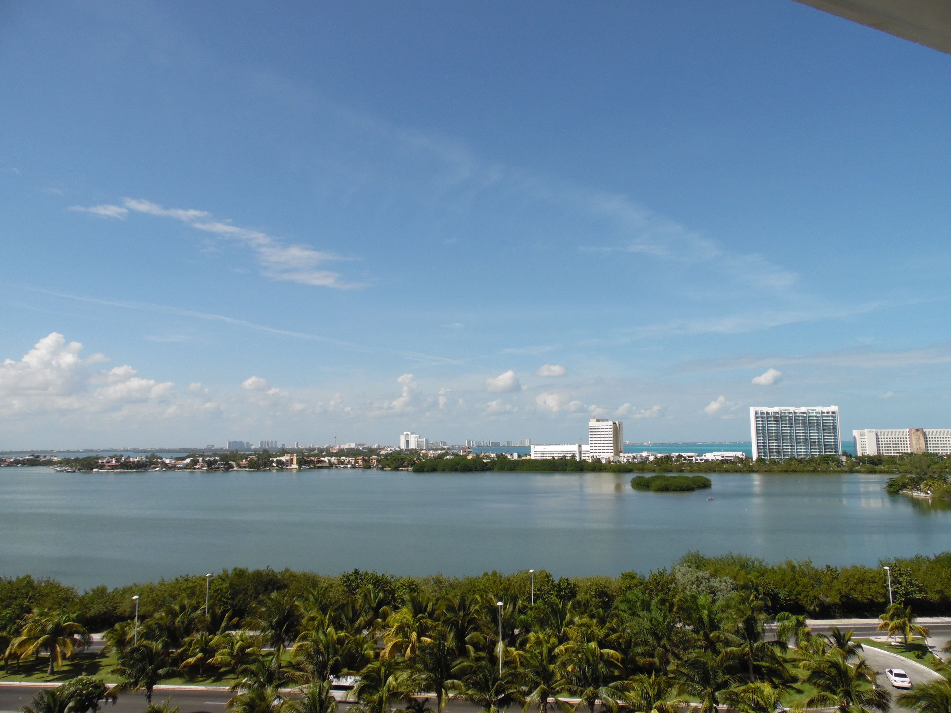 Ocean Dream Cancún by GuruHotel