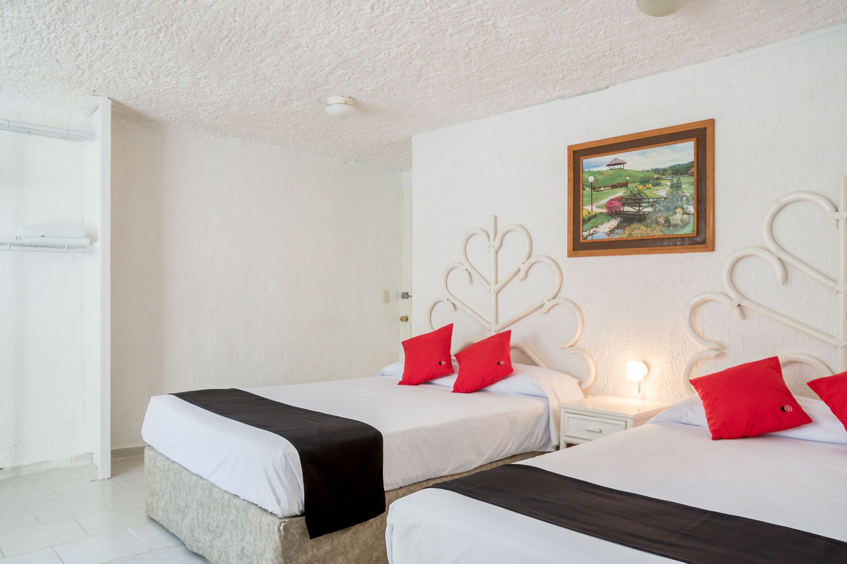 Posada Farallon Inn